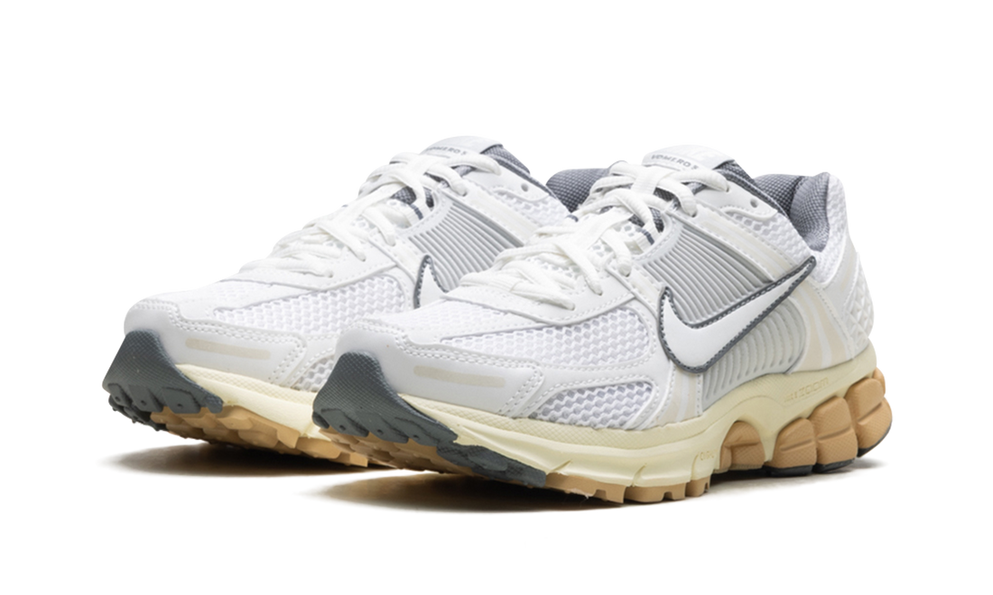 Zoom Vomero 5 WMNS Summit White Pure Platinum FJ2028 101
