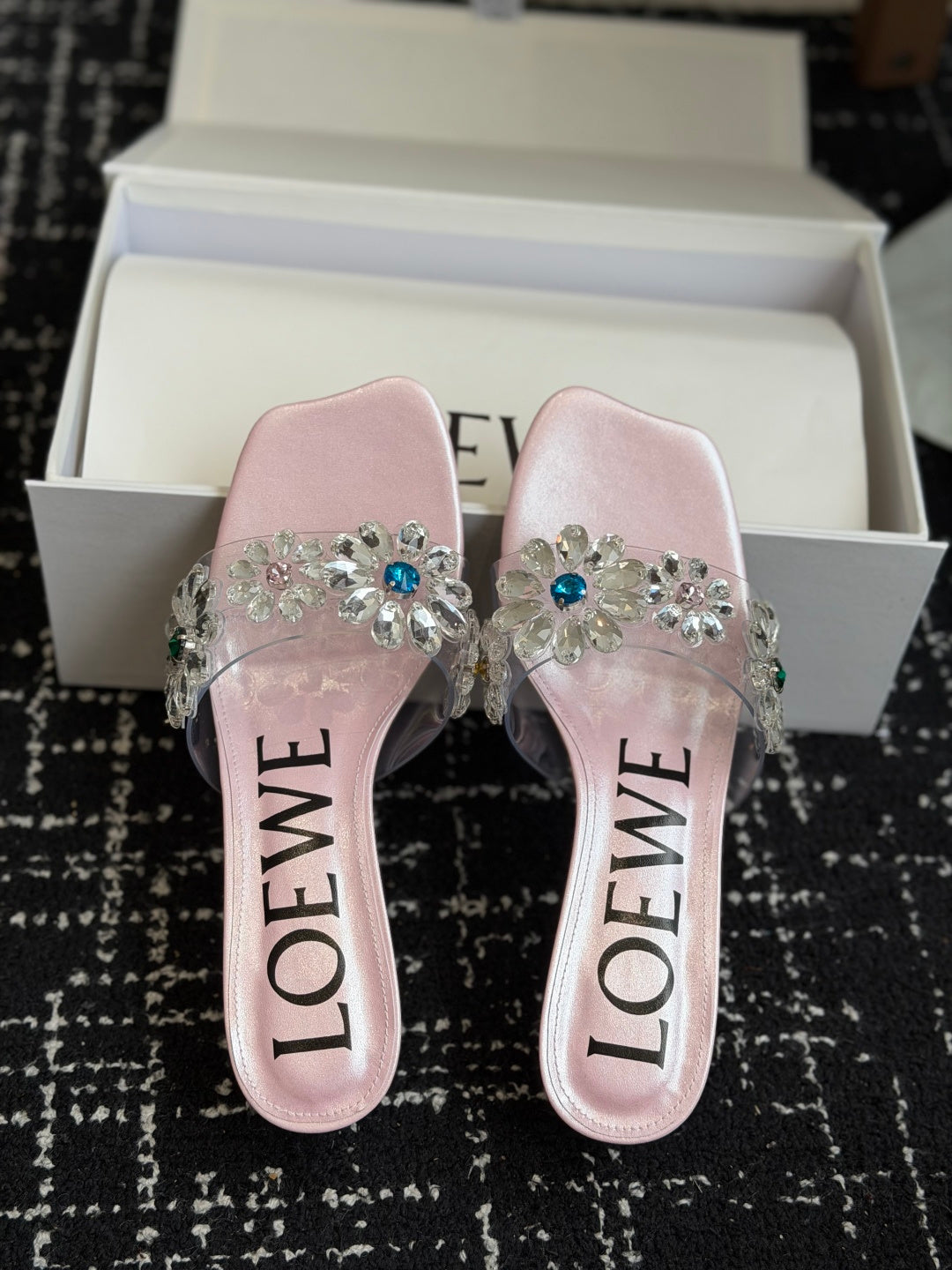 Loew Exquisite Rhinestone High-Heeled 50mm Sandals Pink in Leather 803524