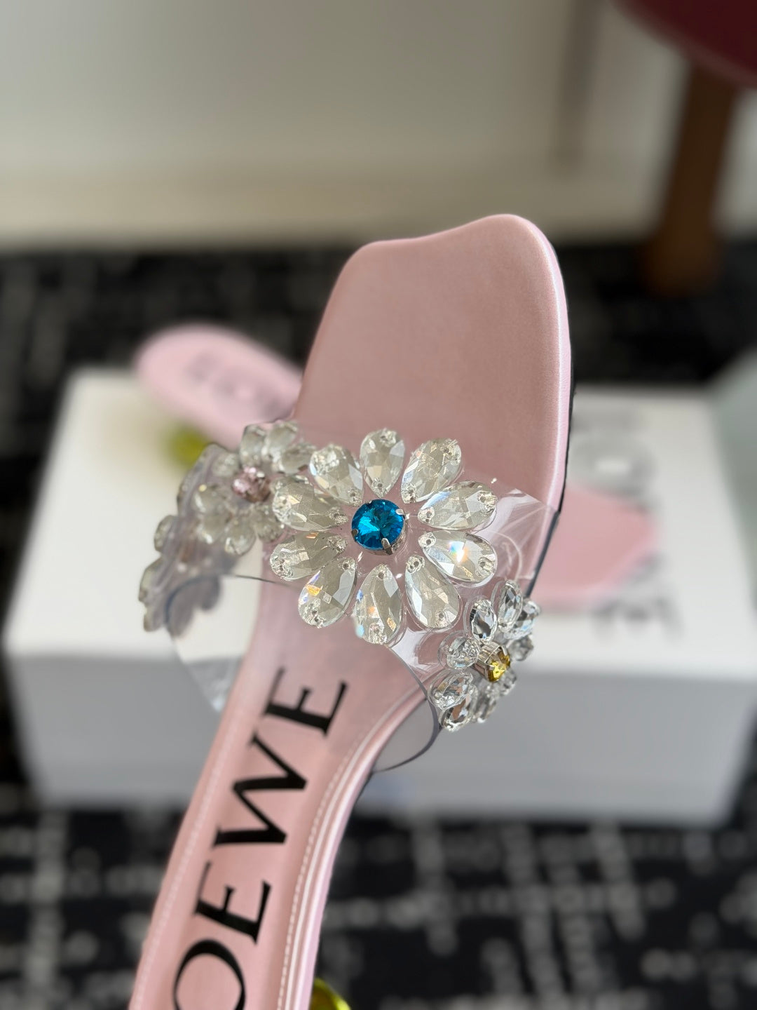 Loew Exquisite Rhinestone High-Heeled 50mm Sandals Pink in Leather 803524
