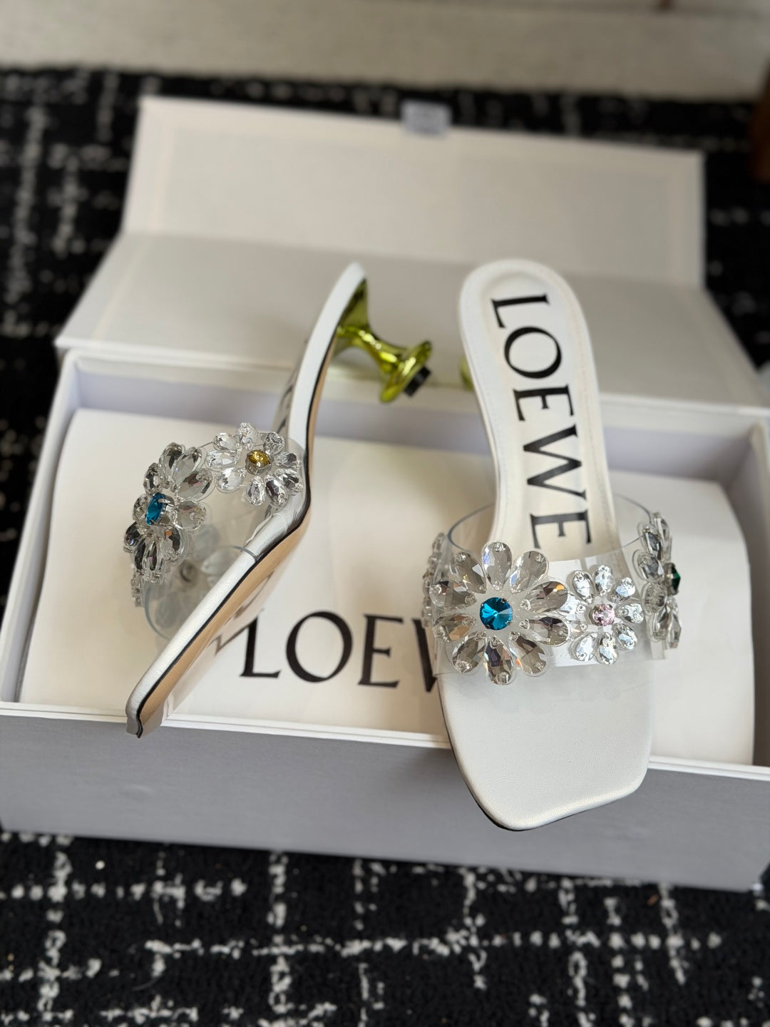 Loew Exquisite Rhinestone High-Heeled 50mm Sandals White in Leather 803525