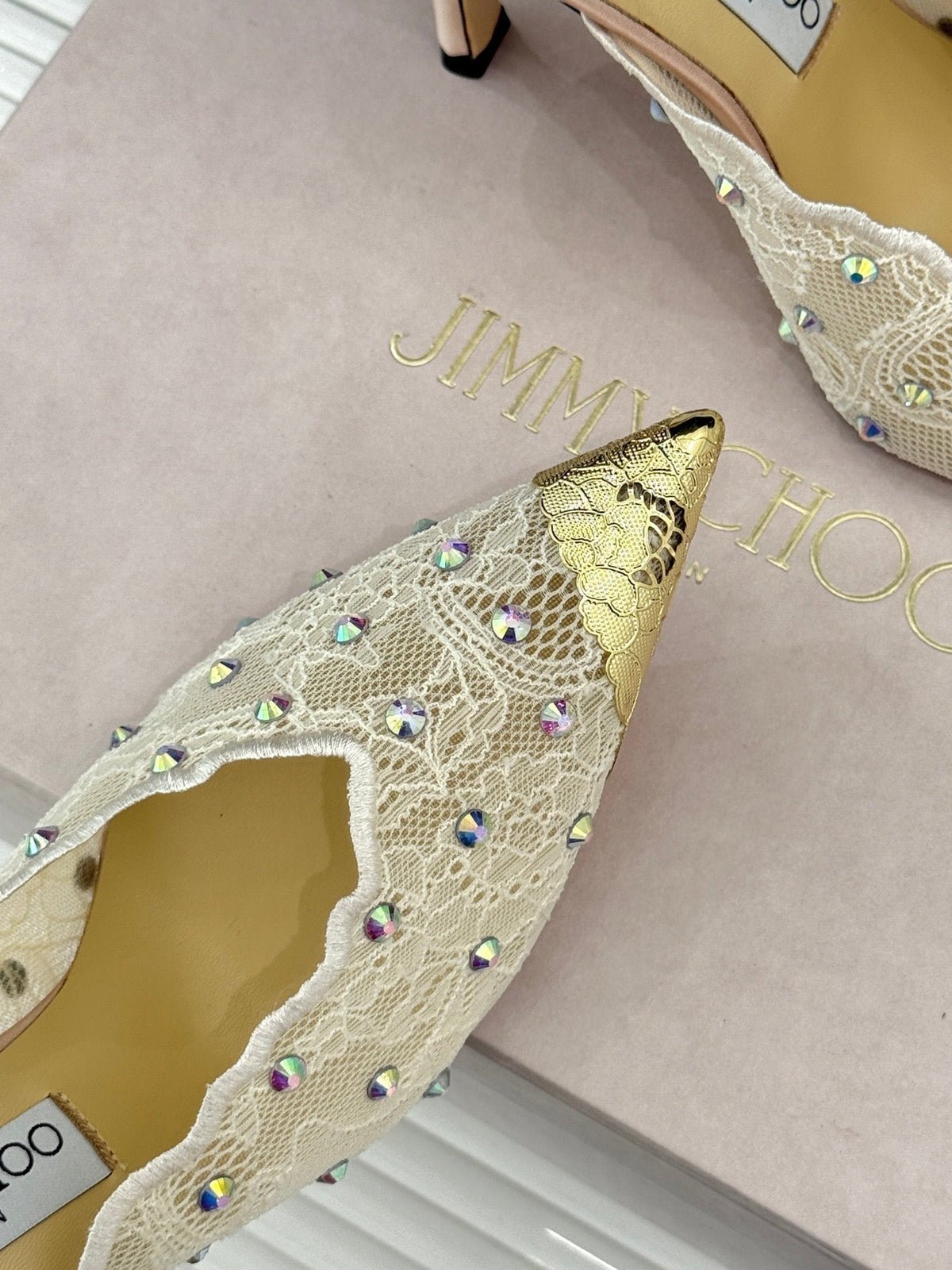 Jimmy Rhinestone Toe High-Heeled 10 Sandals Beige in Lace Metallic 803386