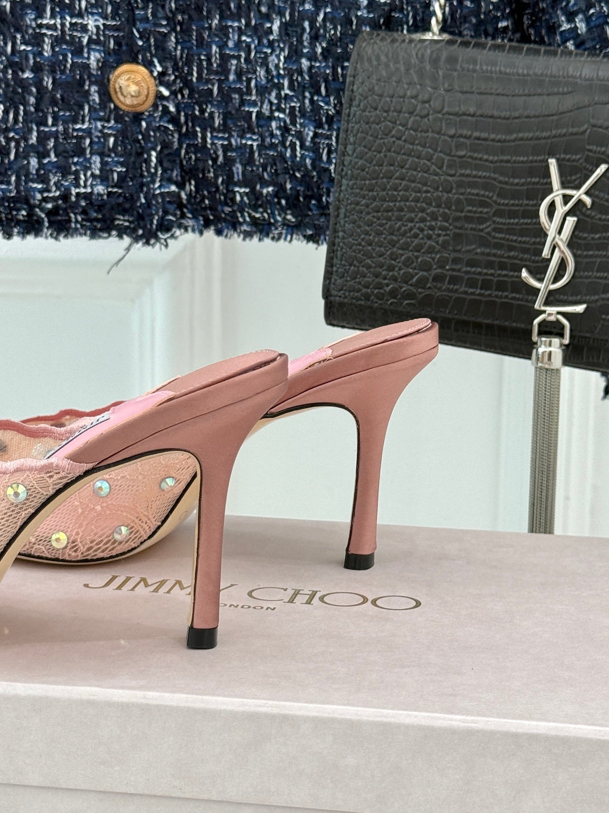 Jimmy Rhinestone Toe High-Heeled 10 Sandals Pink in Lace Metallic 803390