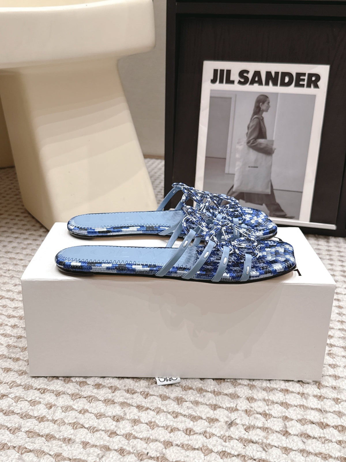 Loe 26 Openwork Woven Sandals Blue in Leather 813533