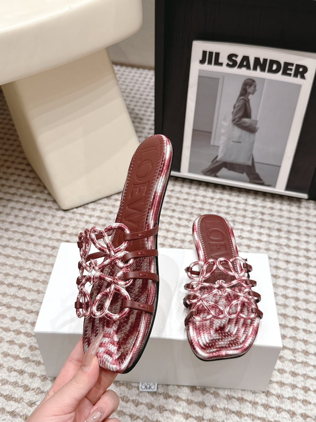 Loe 26 Openwork Woven Sandals Burgundy in Leather 813537