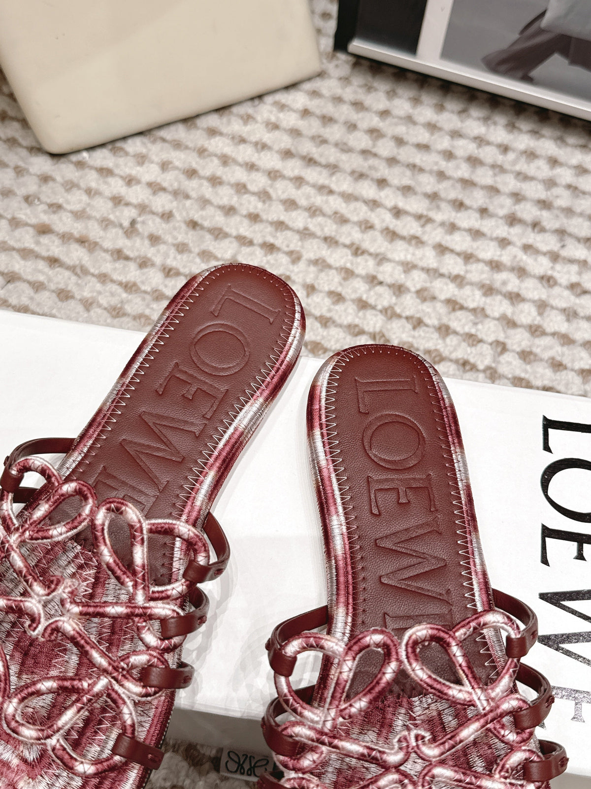 Loe 26 Openwork Woven Sandals Burgundy in Leather 813537