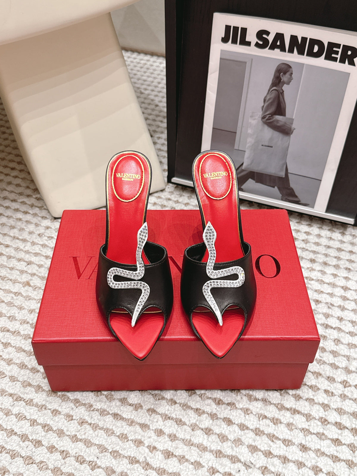 Valentino 26 Pointed Toe Rhinestone Buckle Sandals 10cm Black in Cowhide 813049