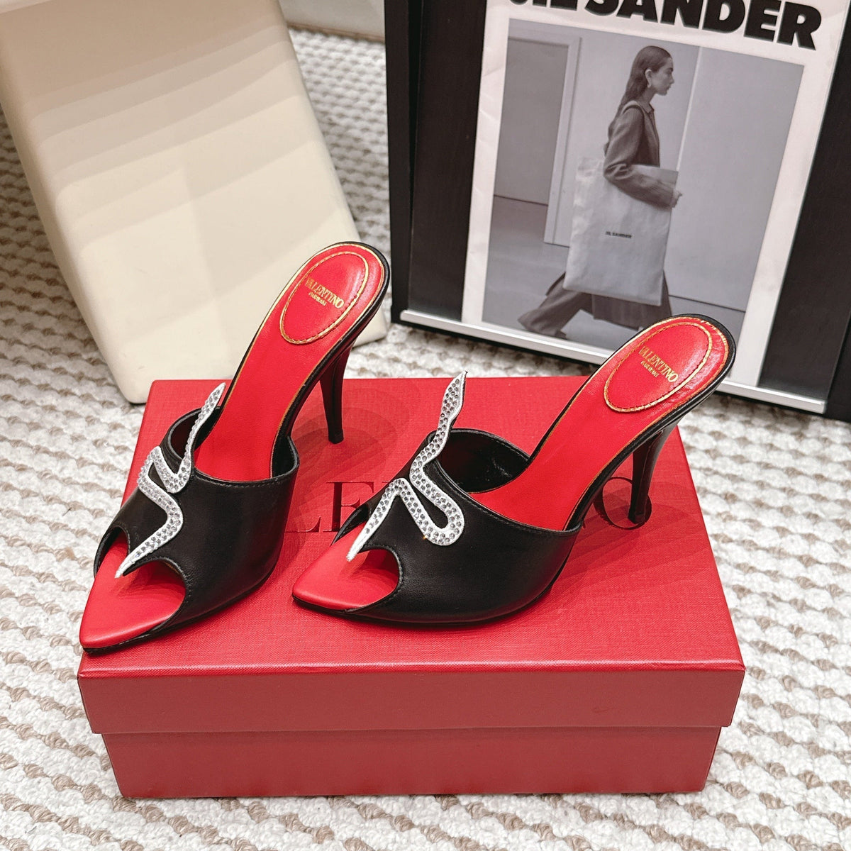 Valentino 26 Pointed Toe Rhinestone Buckle Sandals 10cm Black in Cowhide 813049