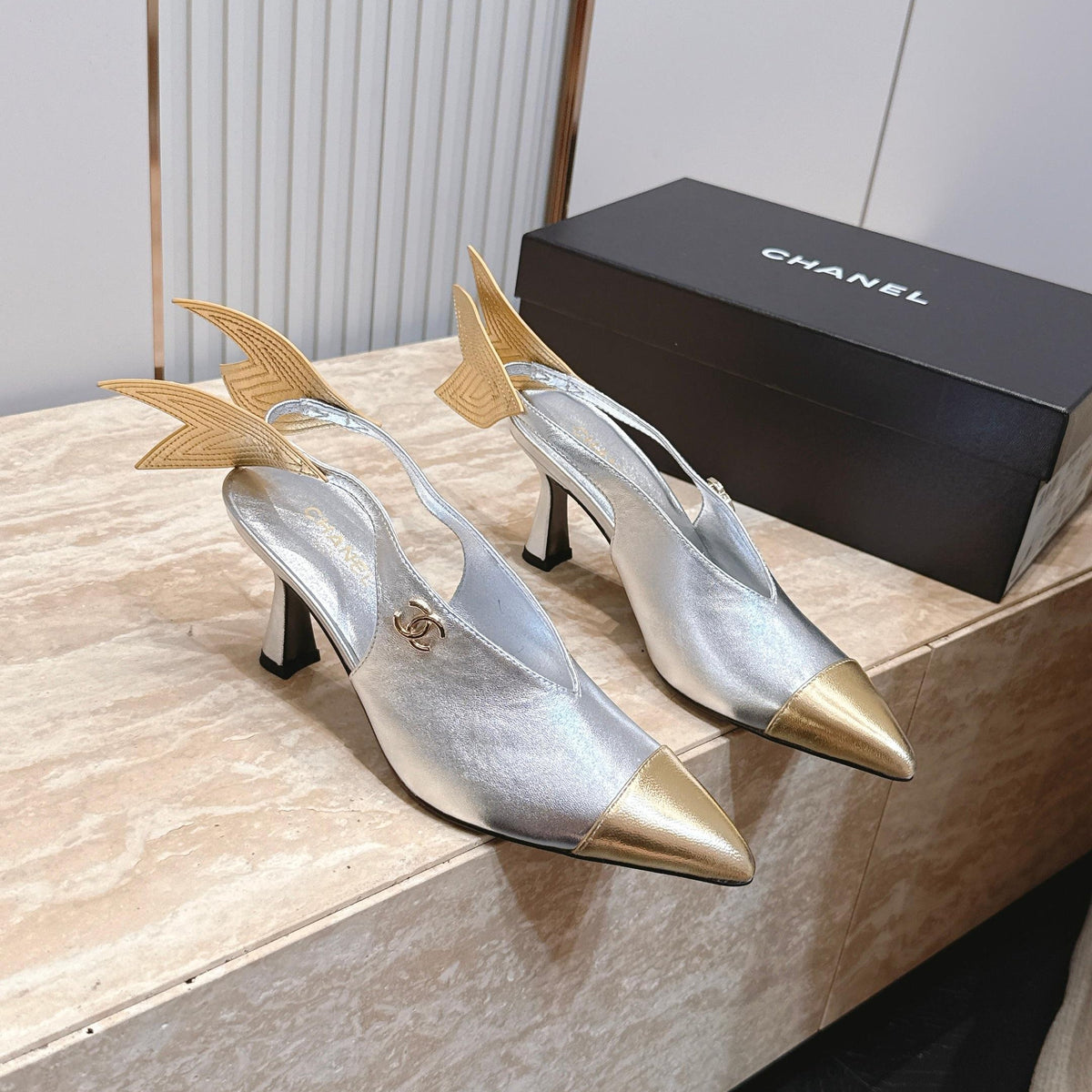 CC Métiers d'art 2026 Slingbacks 9.5cm Silver Metallic Lambskin 898982