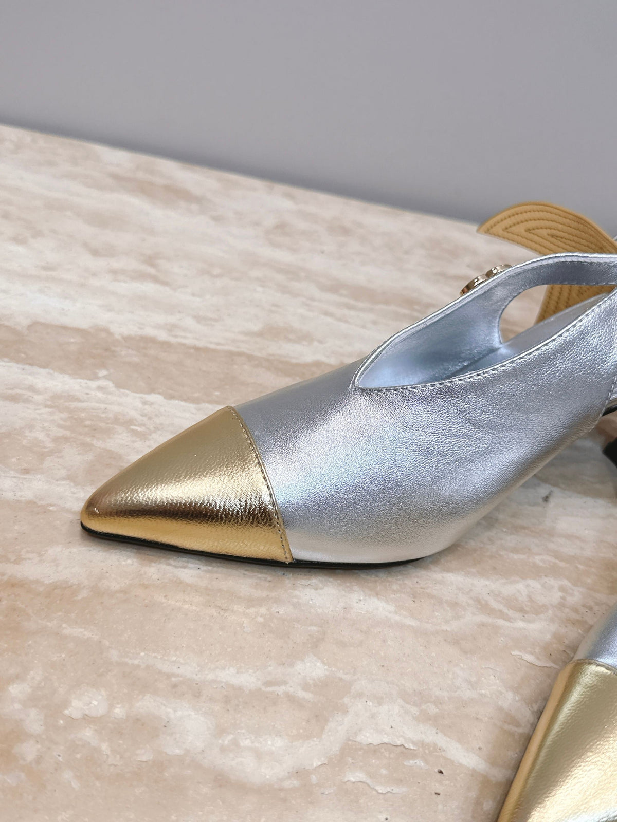 CC Métiers d'art 2026 Slingbacks 9.5cm Silver Metallic Lambskin 898982
