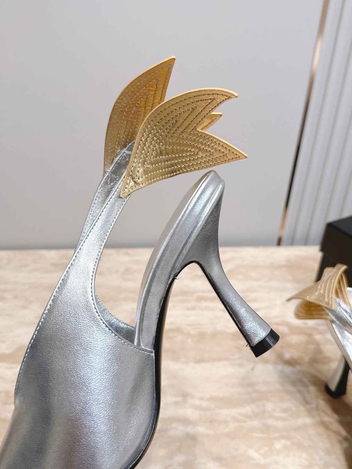 CC Métiers d'art 2026 Slingbacks 9.5cm Silver Metallic Lambskin 898982