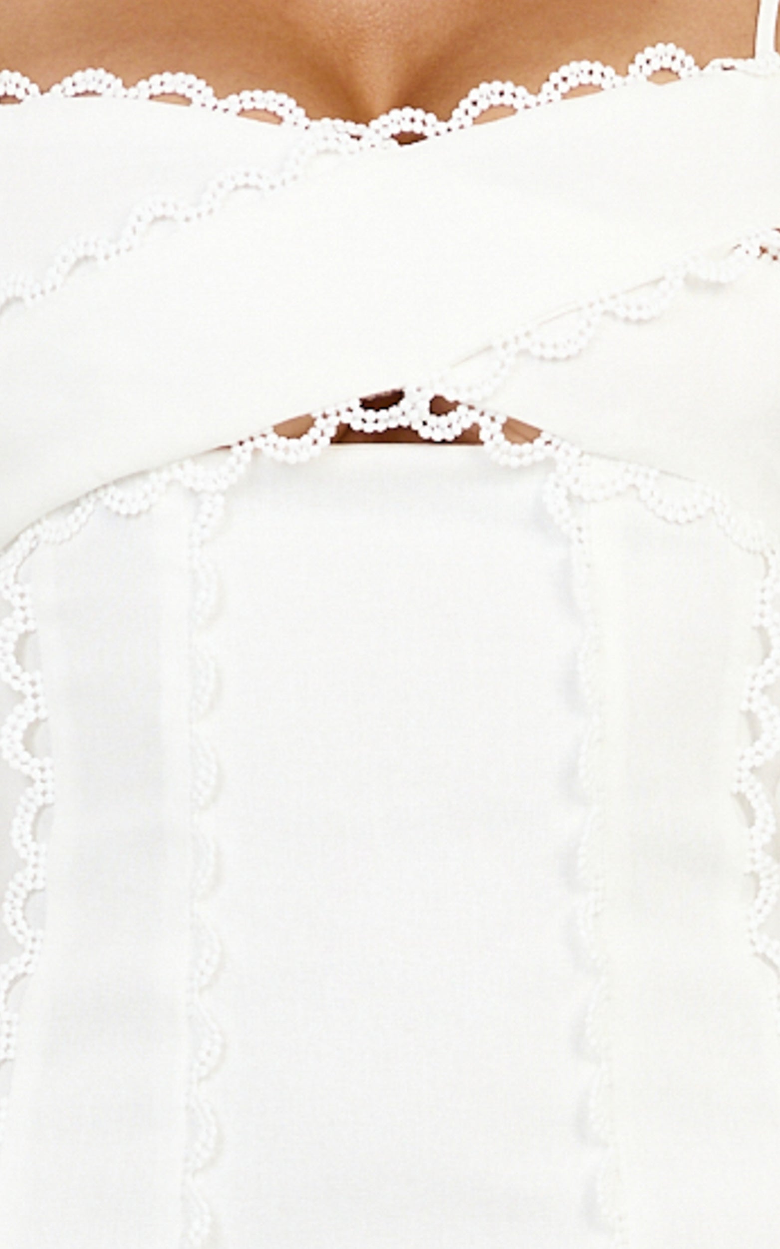Gigi Mini Linen Blend Dress - Sweetheart Tie Back Scallop Detail Dress in Off White