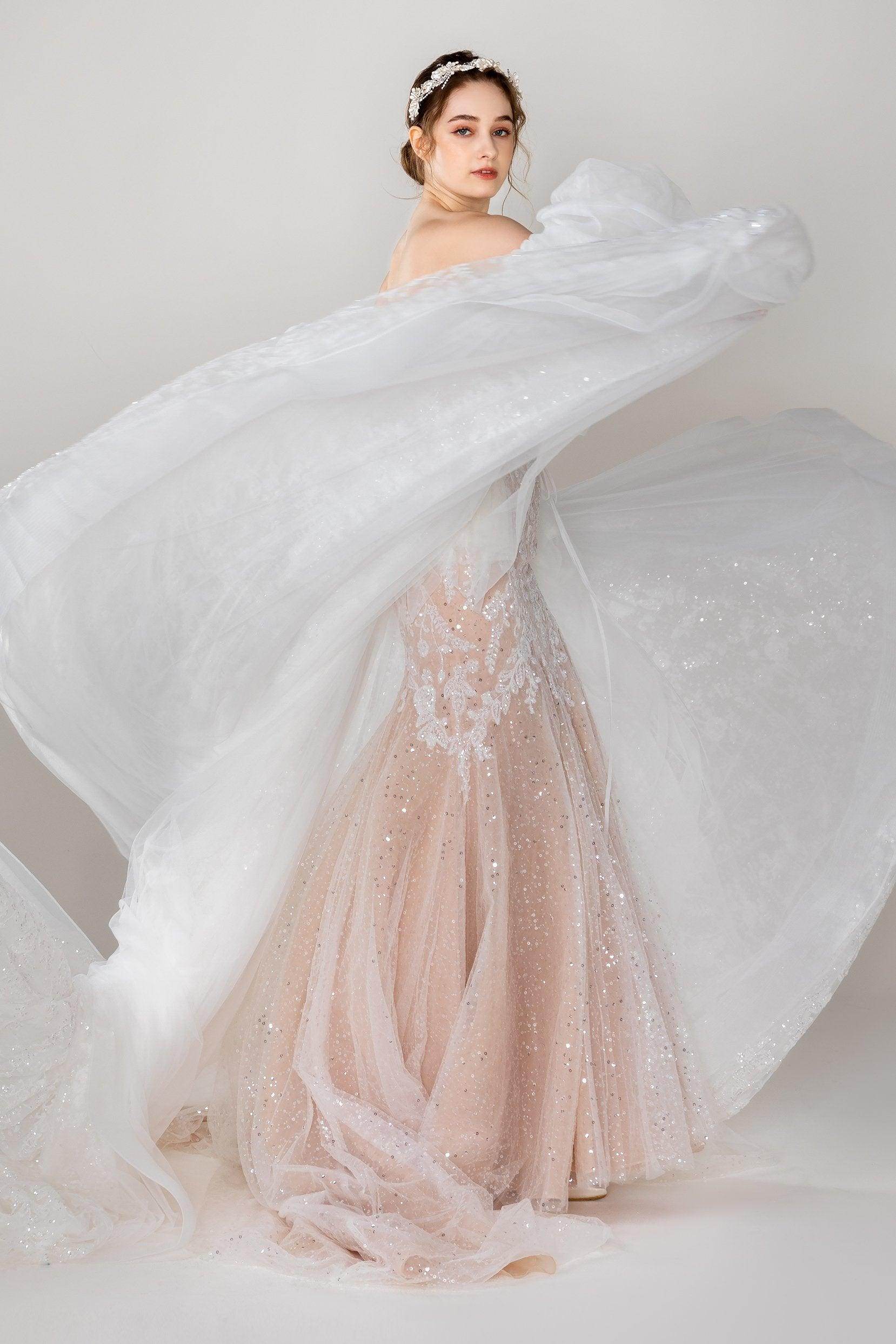 Trumpet-Mermaid Chapel Train Lace Wedding Dress CW2493
