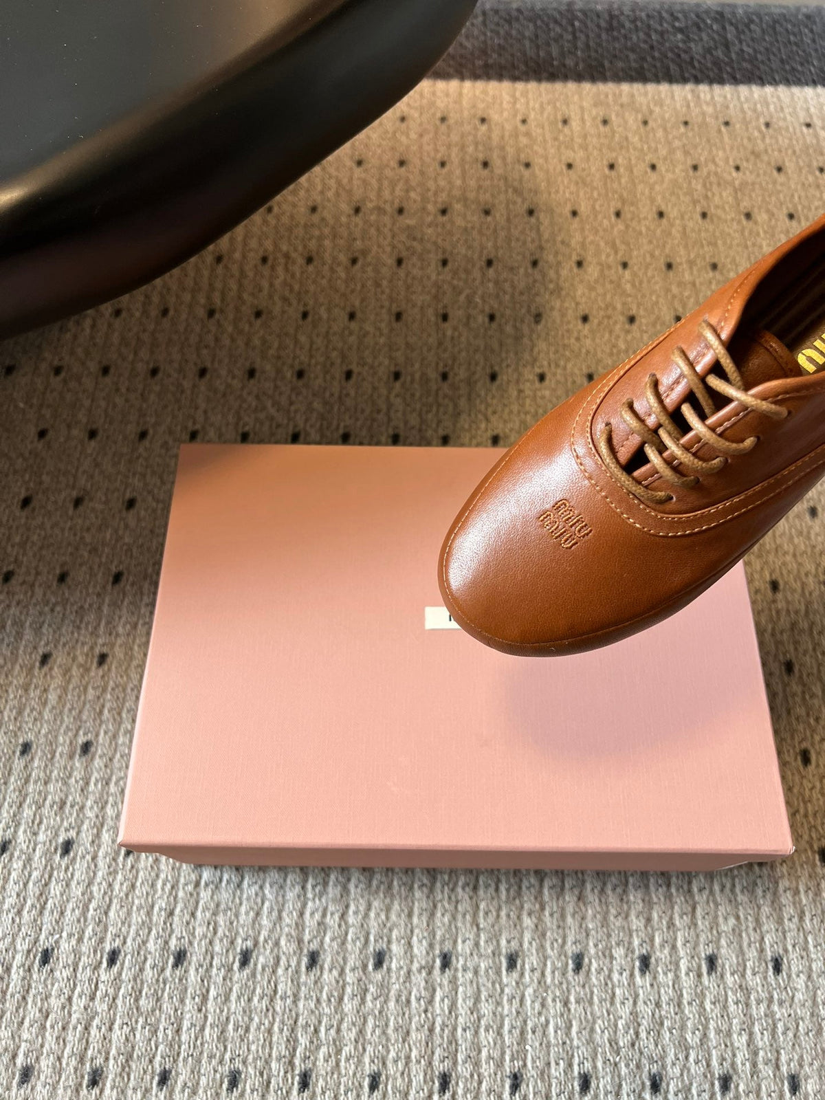 Miu 26s Lace-up Leather Shoes Camel Sheepskin 726837
