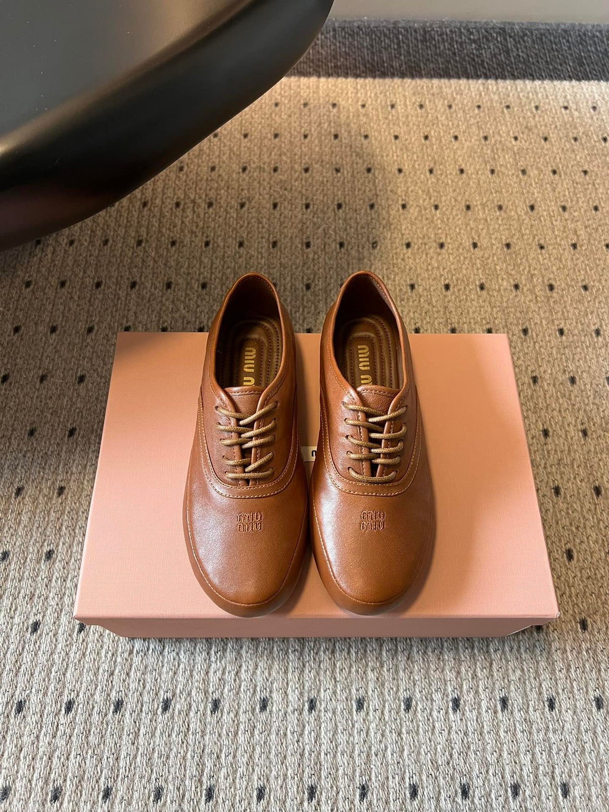 Miu 26s Lace-up Leather Shoes Camel Sheepskin 726837