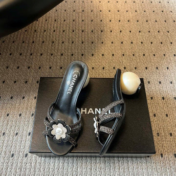 CC 2026s Pearl Camellia Sandals 7cm Black Cowhide 719455