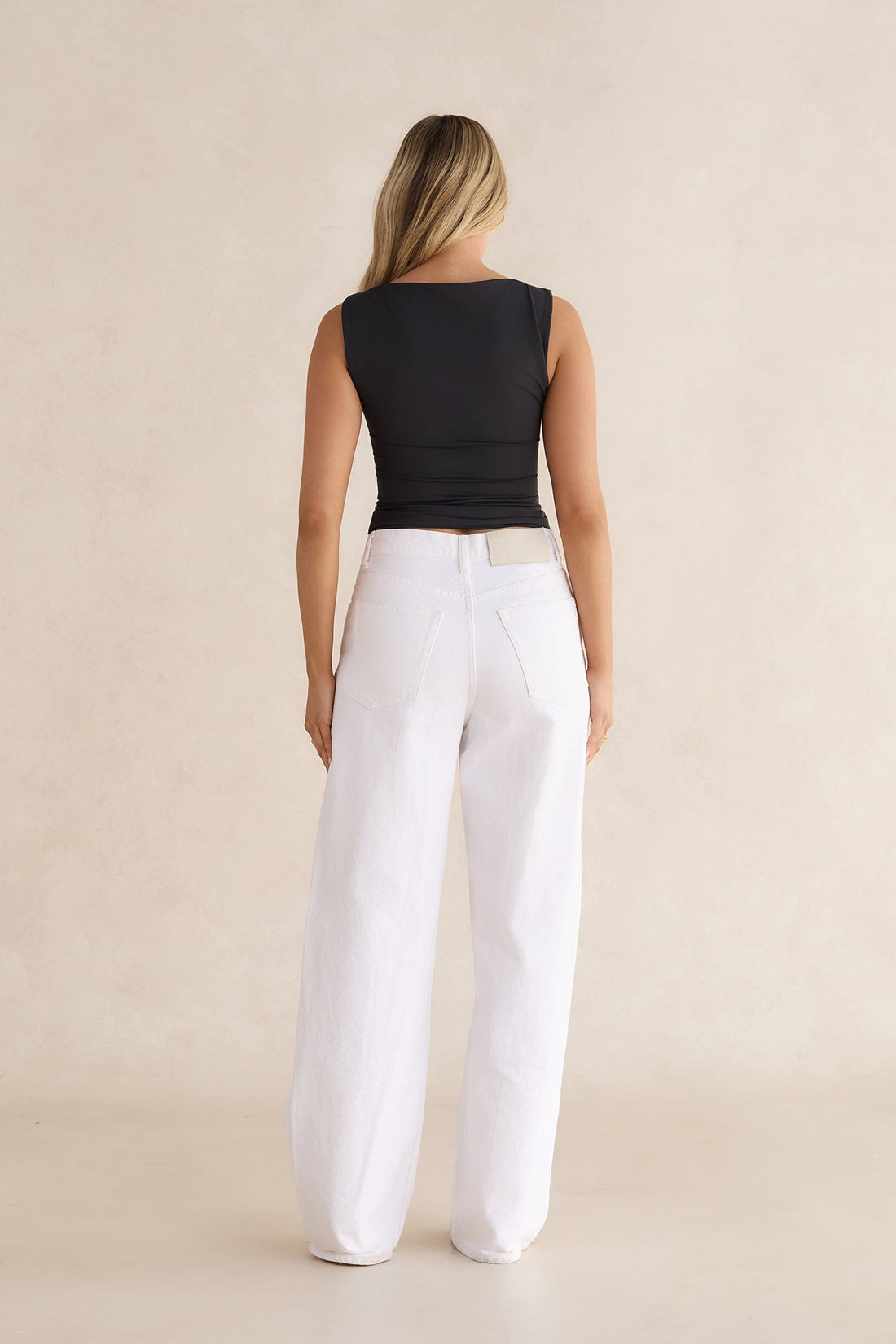 BASE Contour Boatneck Top Black