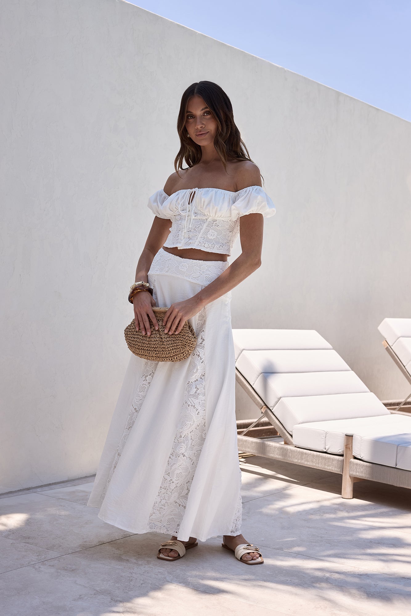 Sandy Shoreline Set White