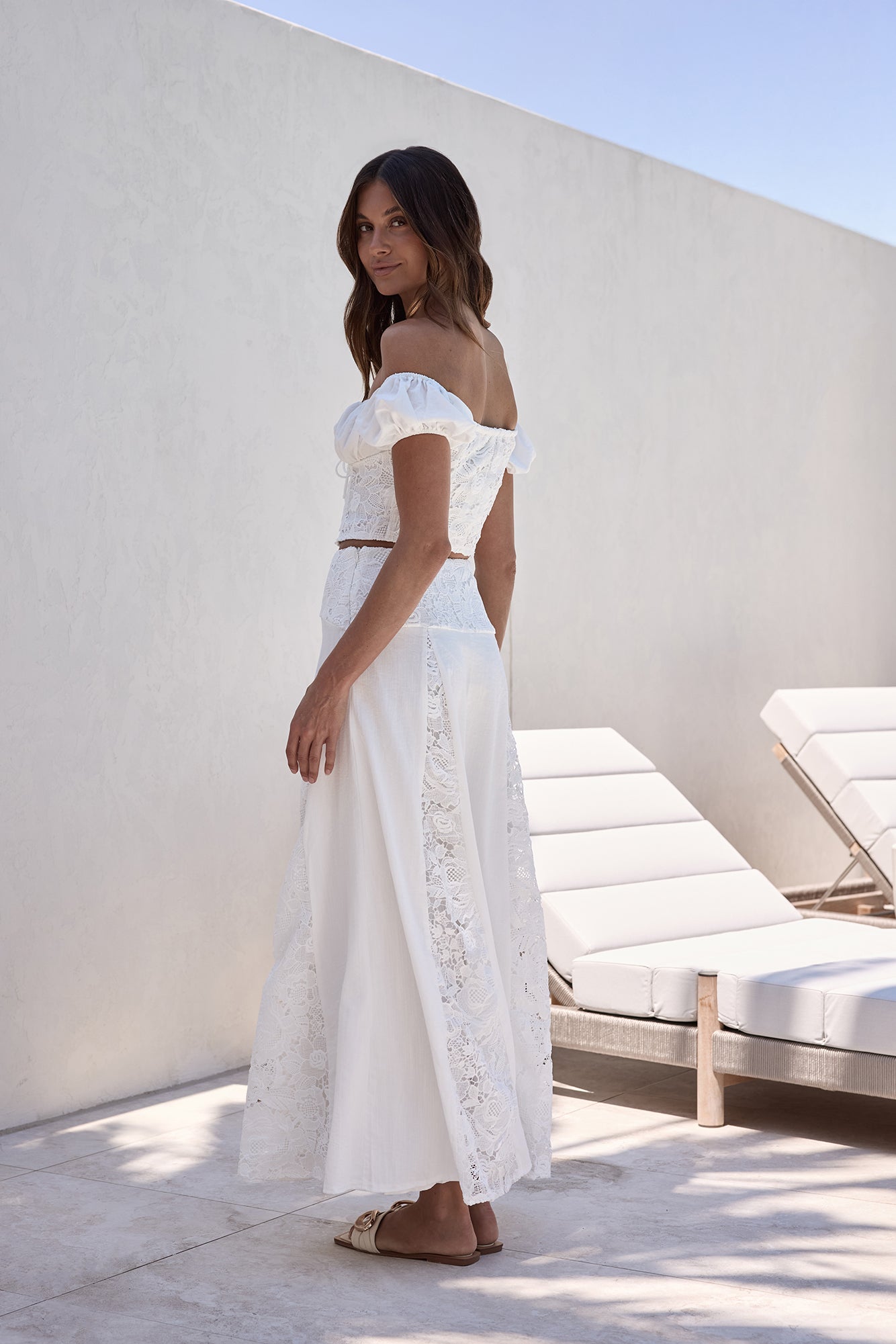 Sandy Shoreline Set White