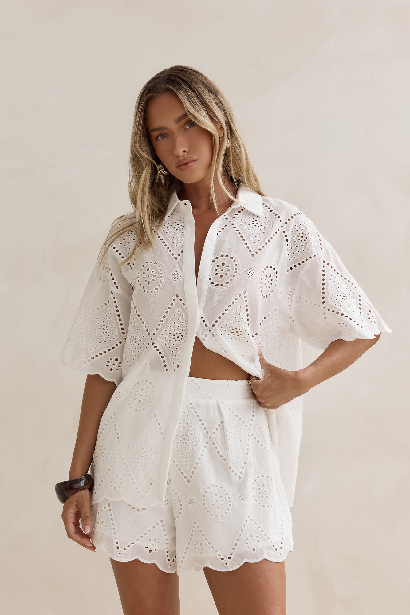 White As Snow Shorts White
