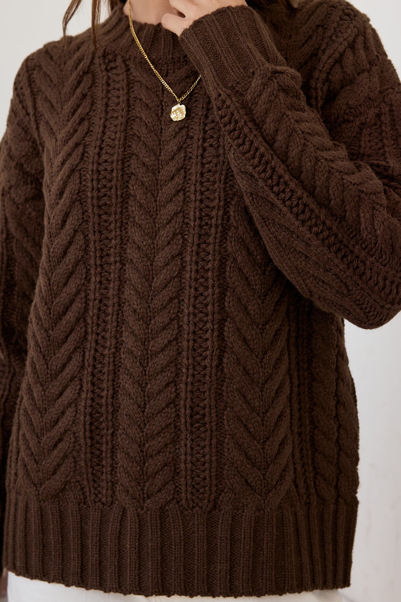 Plush Aura Knit Sweater Chocolate