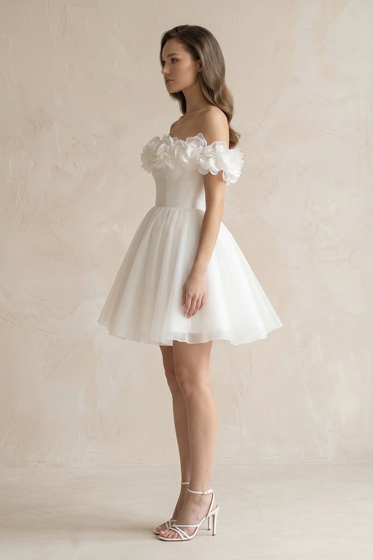 3D-Flower Off-the-Shoulder A-Line Tulle Wedding Dress in Ivory
