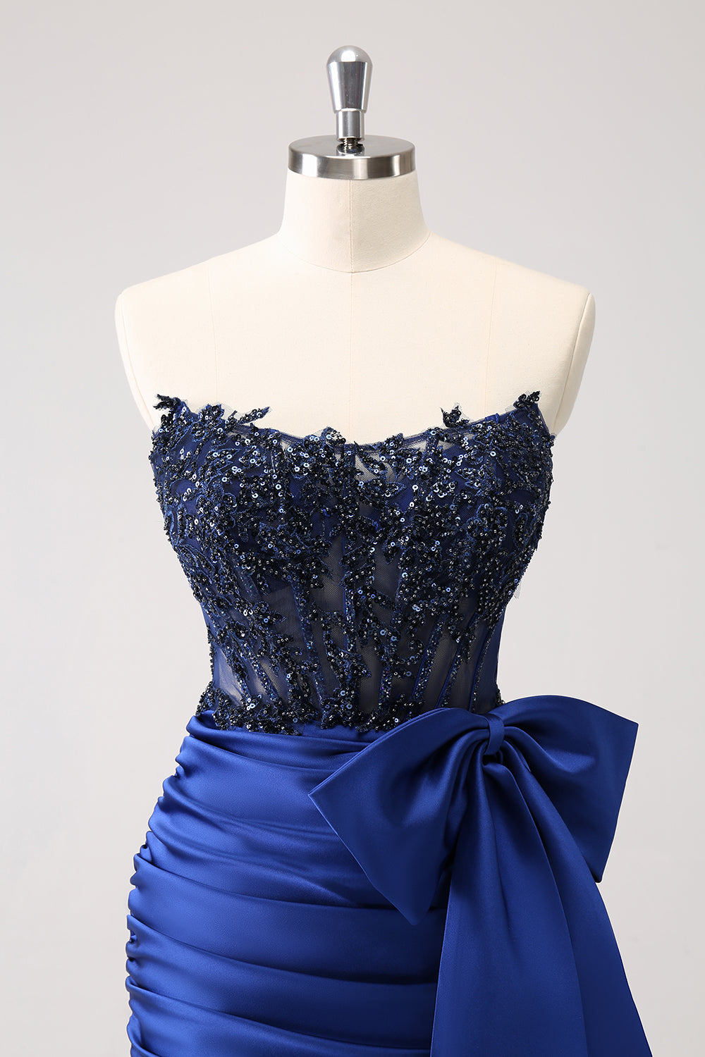 Sparkly Peacock Strapless Beaded Appliques Tight Homecoming Dress