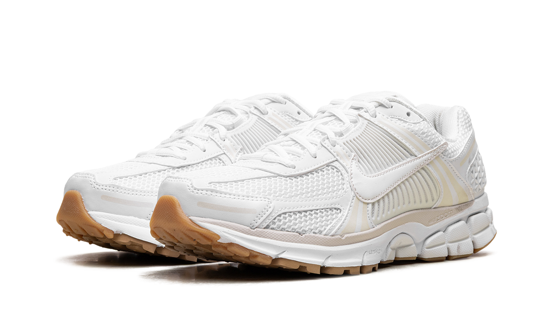Zoom Vomero 5 WMNS White Phantom Summit White FJ2028 104