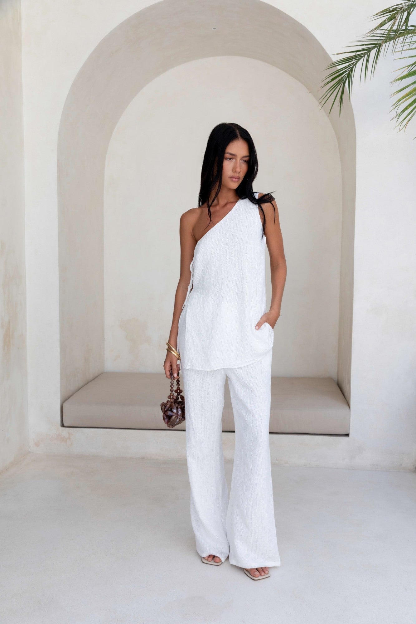 Solara Set White