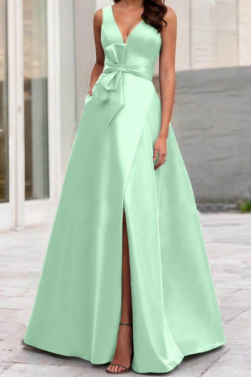 A Line V Neck Sleeveless Mother Of The Bride Dresses CM0341