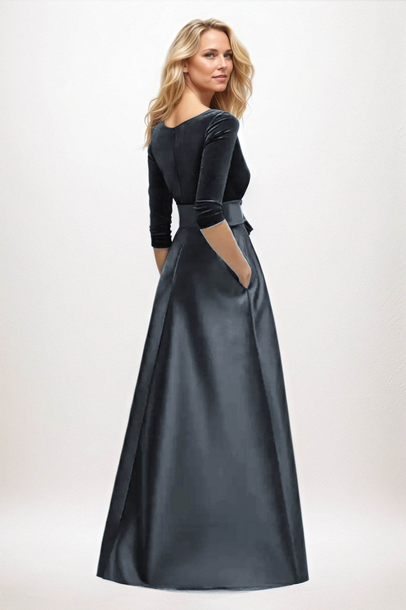 A-Line Maxi Velvet Satin Mother of the Bride Dresses CM0409