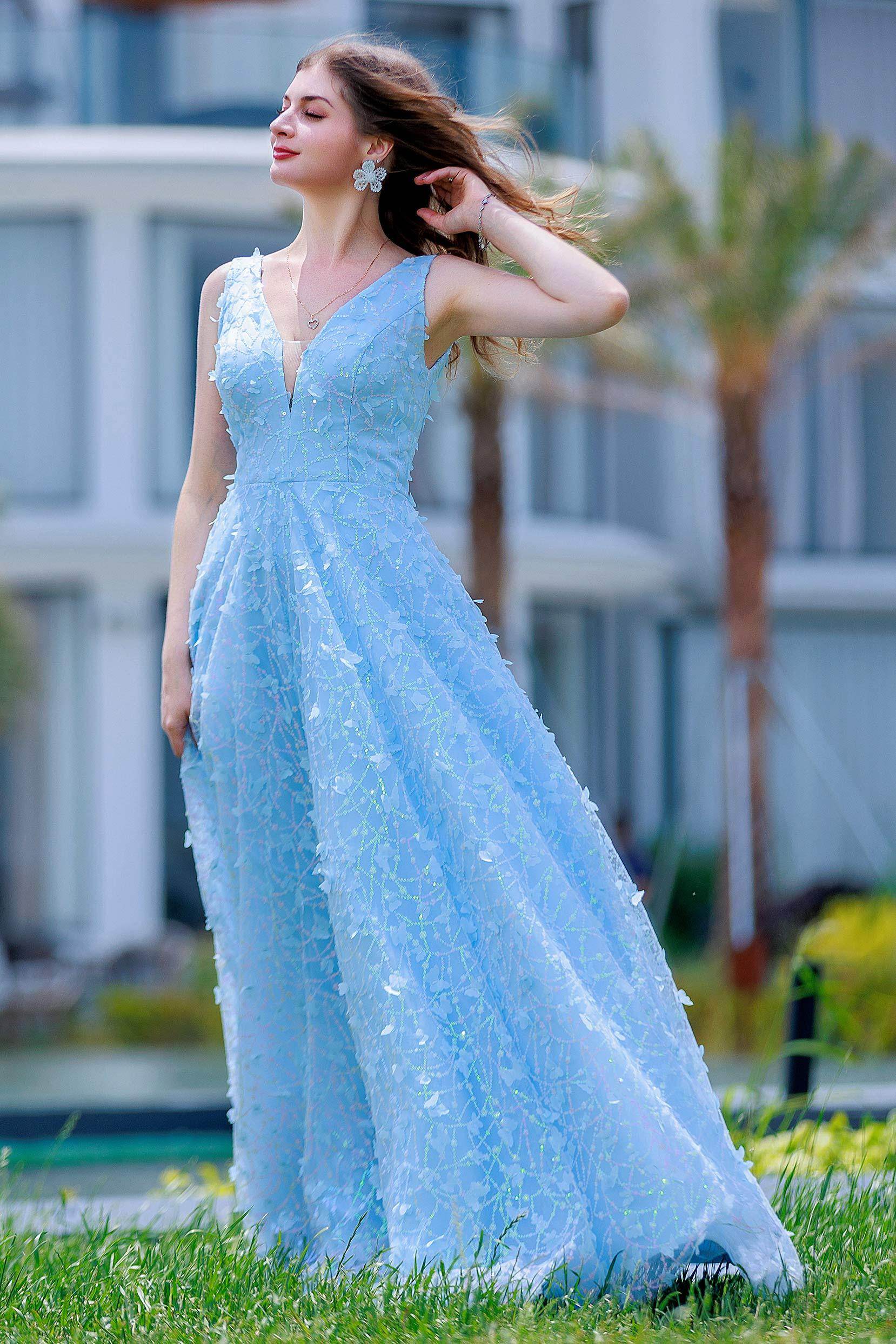 A-Line Sweep-Brush Train Sequined Lace Prom Dress CS0484