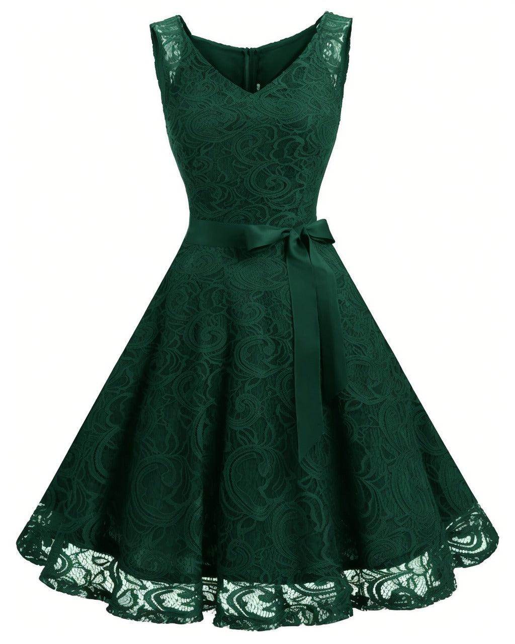 A-Line Knee Length Silk-Like Graduation Dresses CS0542