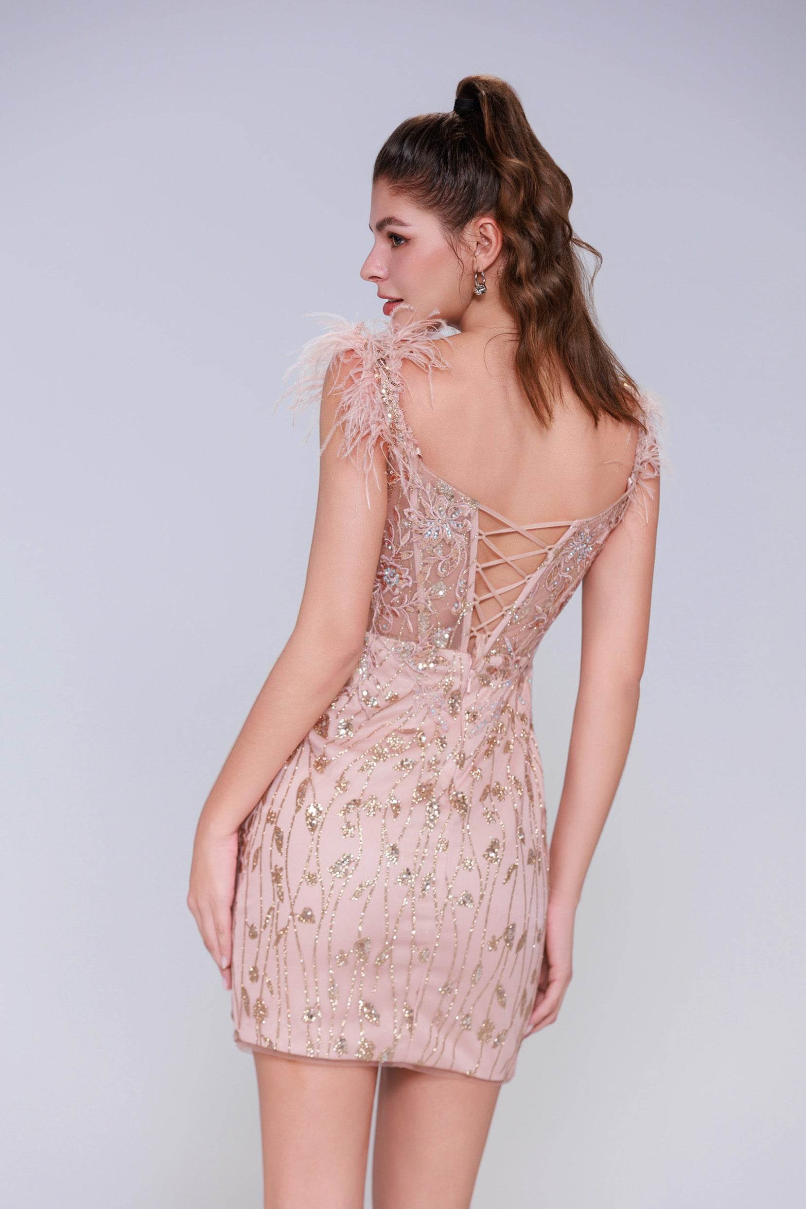Sheath-Column Mini Sequined Homecoming Dress CS0997
