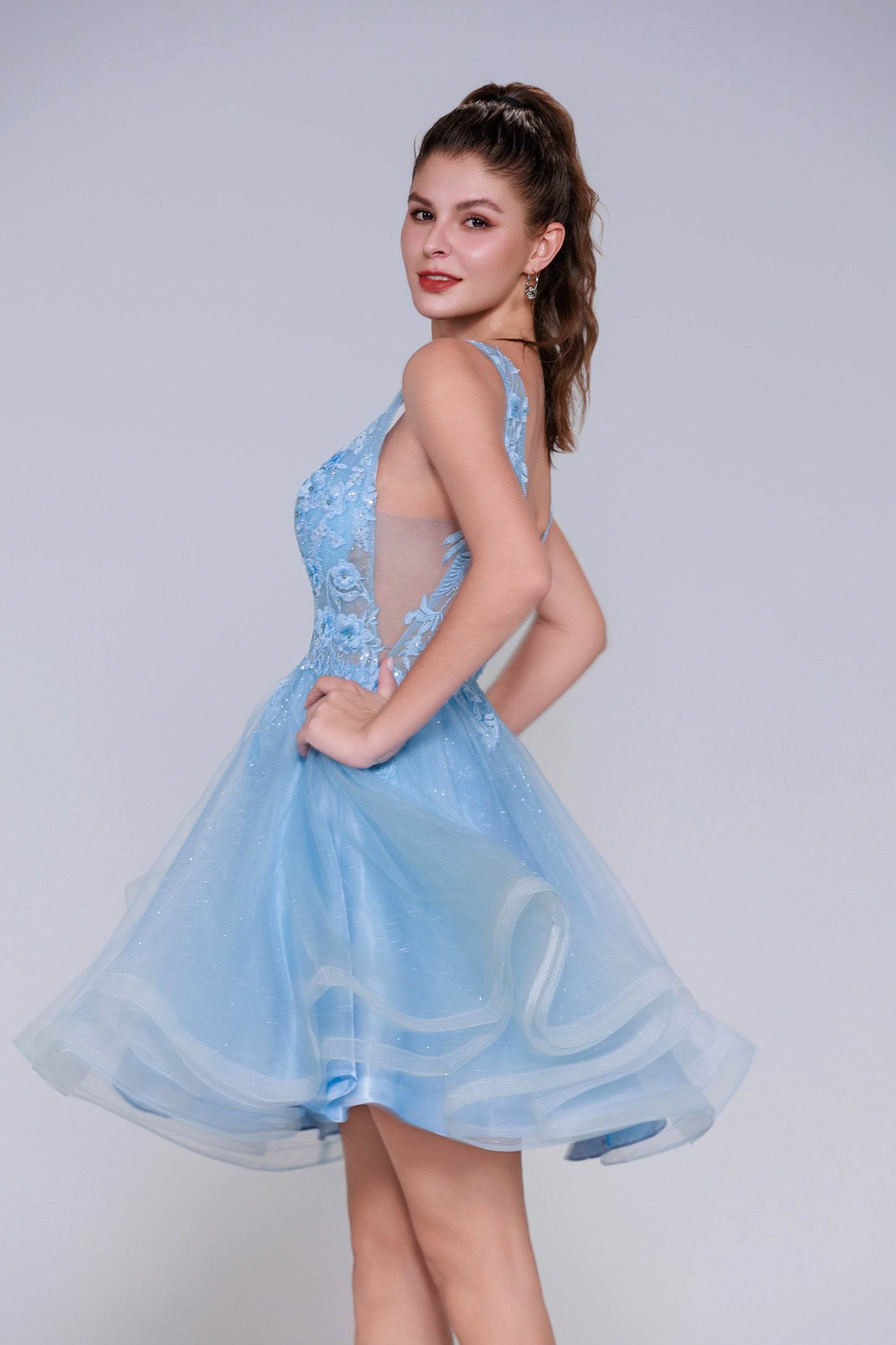 A-Line Mini Tulle Homecoming Dress CS1001