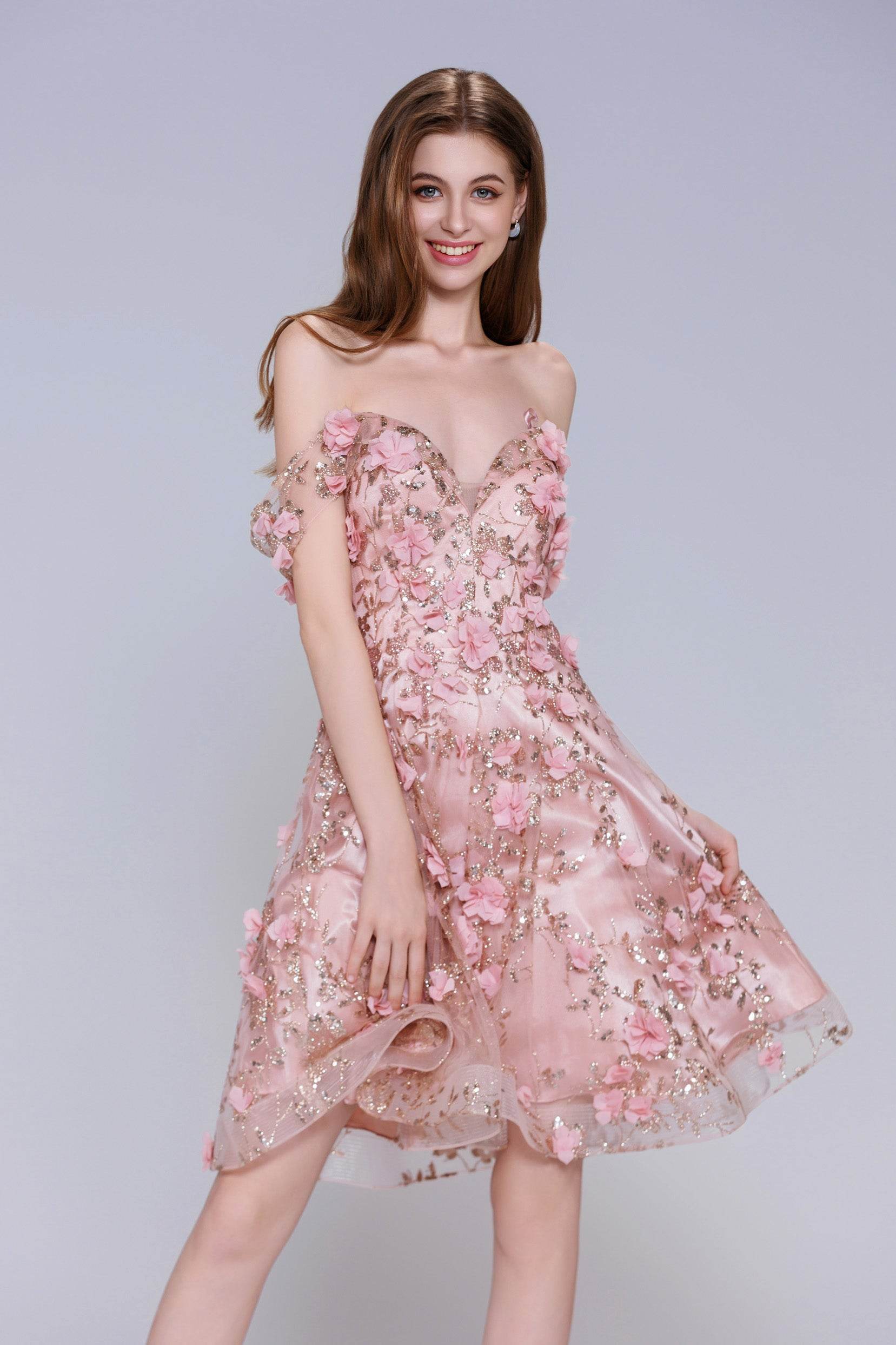 A-Line Mini Tulle Homecoming Dress CS1002