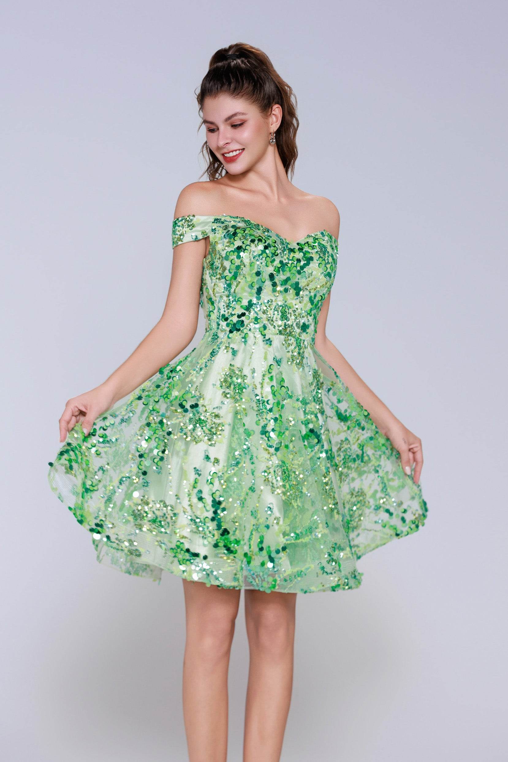 A-Line Mini Tulle Homecoming Dress CS1003