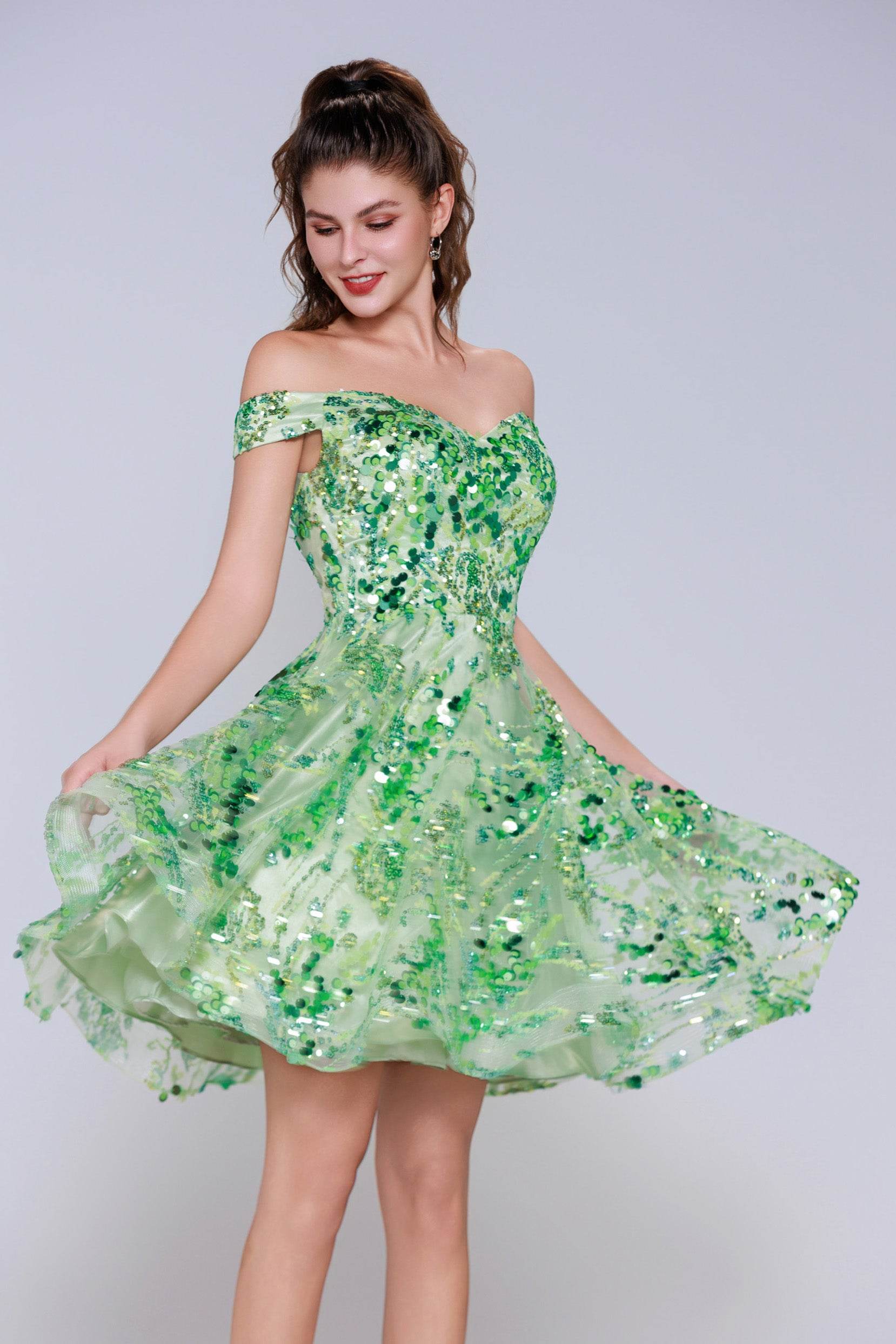 A-Line Mini Tulle Homecoming Dress CS1003