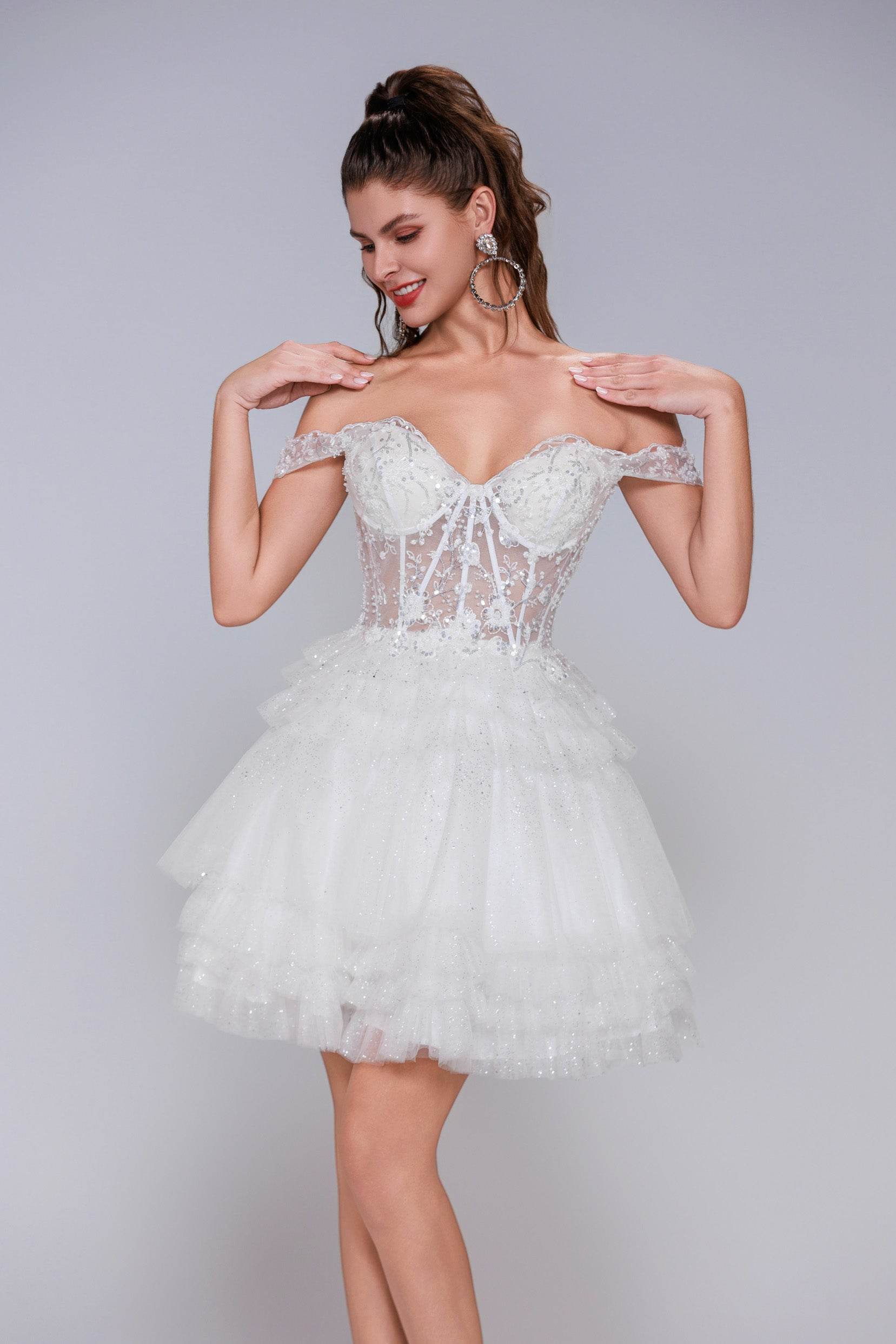 A-Line Mini Tulle Homecoming Dress CS1032