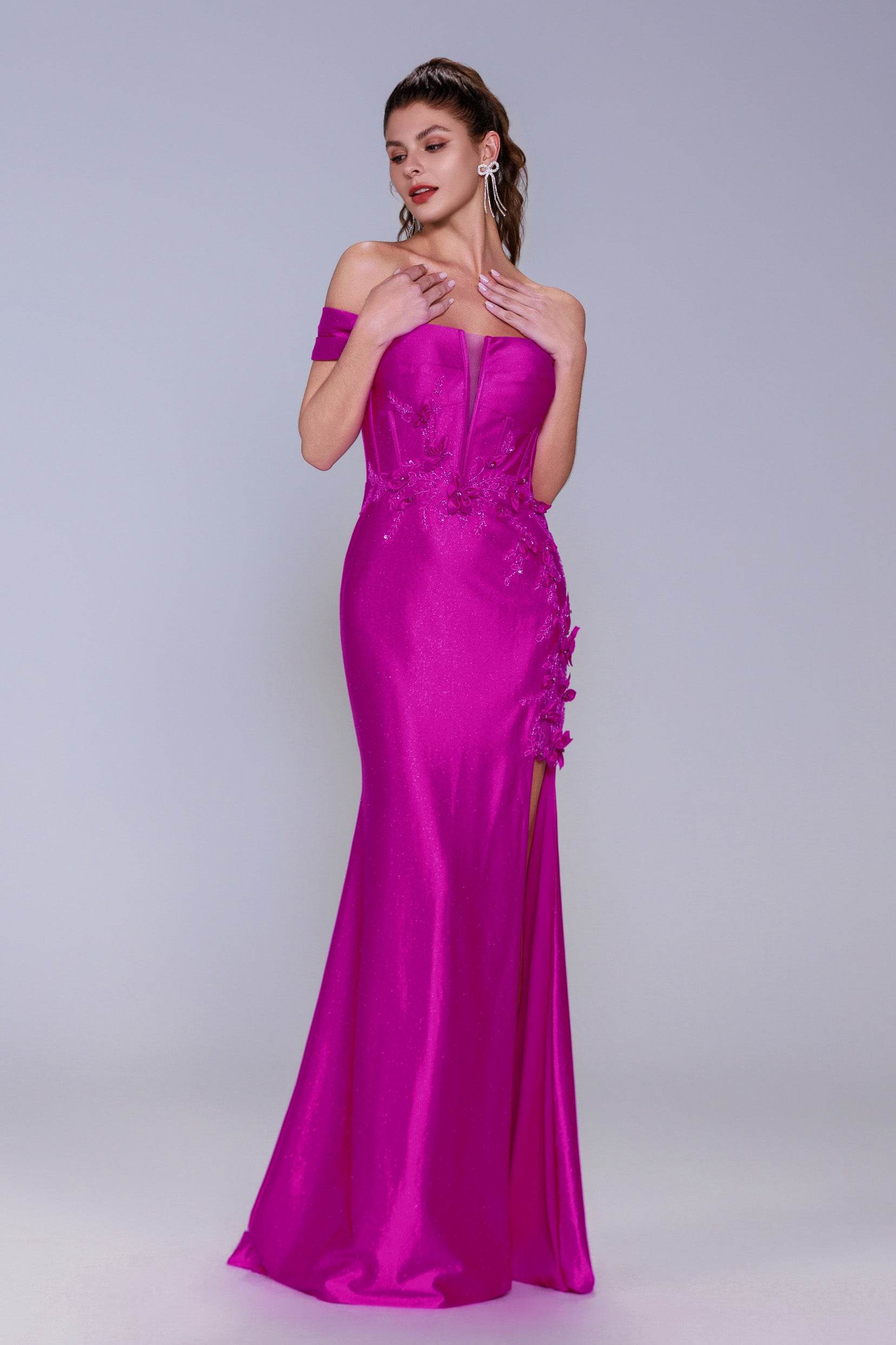 Sheath-Column Sweep-Brush Train Stretch Satin Prom Dress CS1050