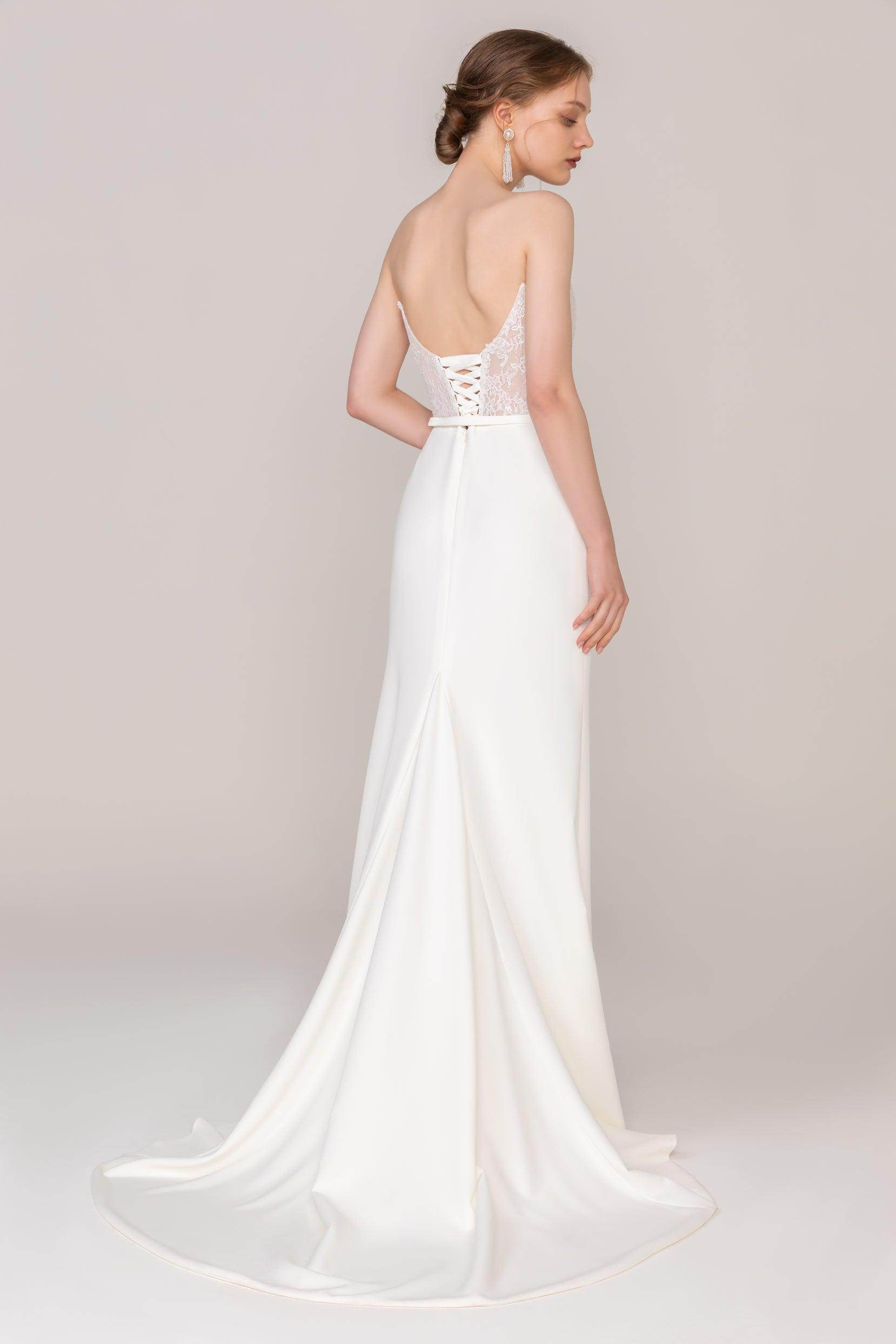 A-Line Court Train Tulle Lace Elastic Wedding Dress CW2466
