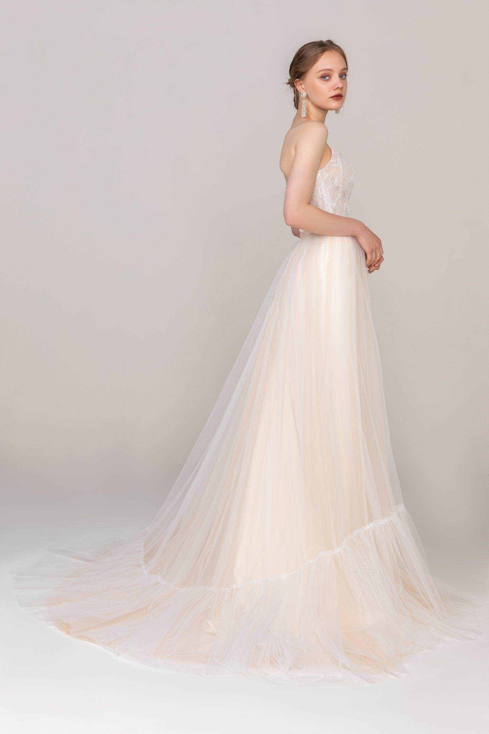A-Line Court Train Tulle Lace Elastic Wedding Dress CW2466