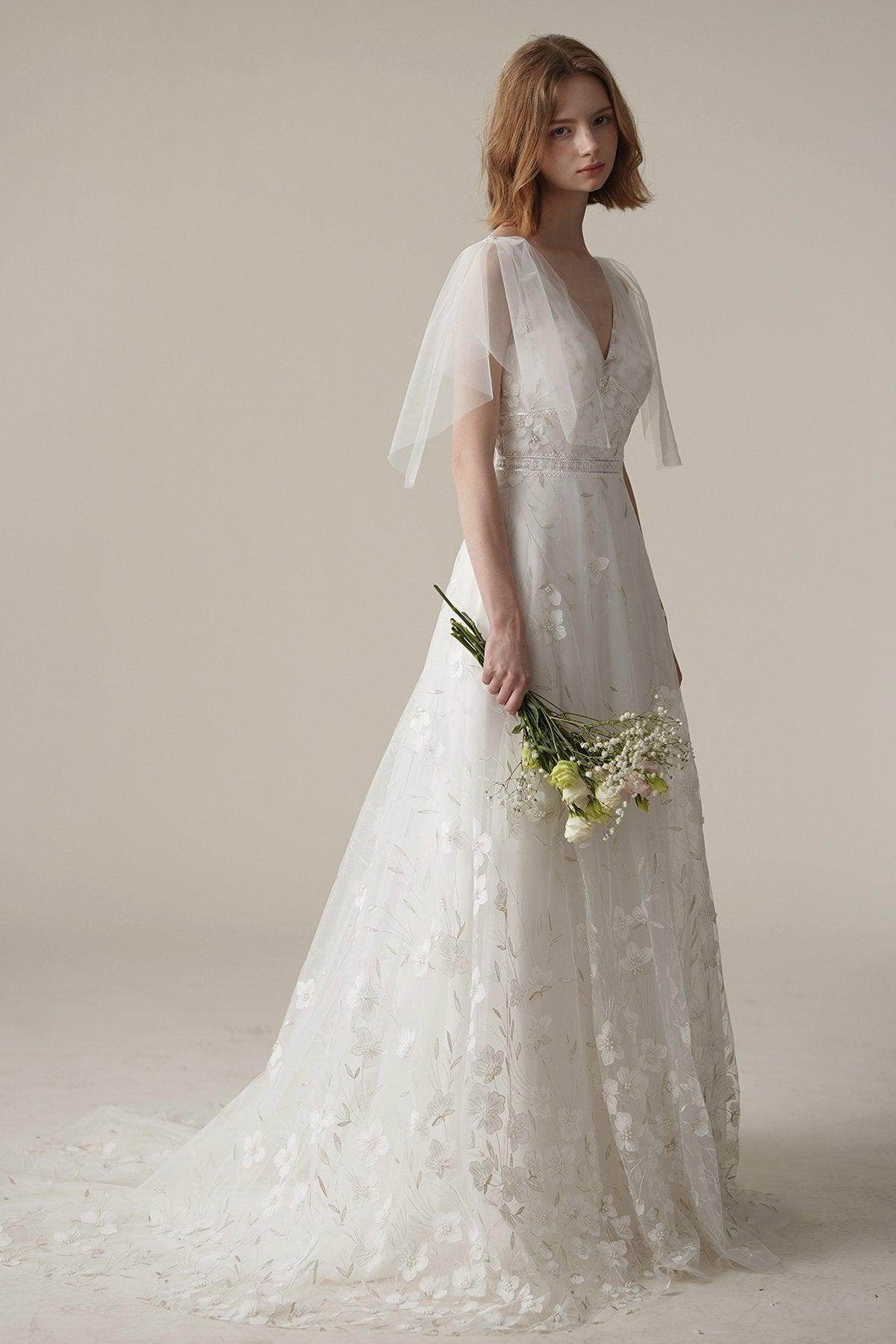 A-Line Sweep-Brush Train Lace Tulle Wedding Dress CW3085