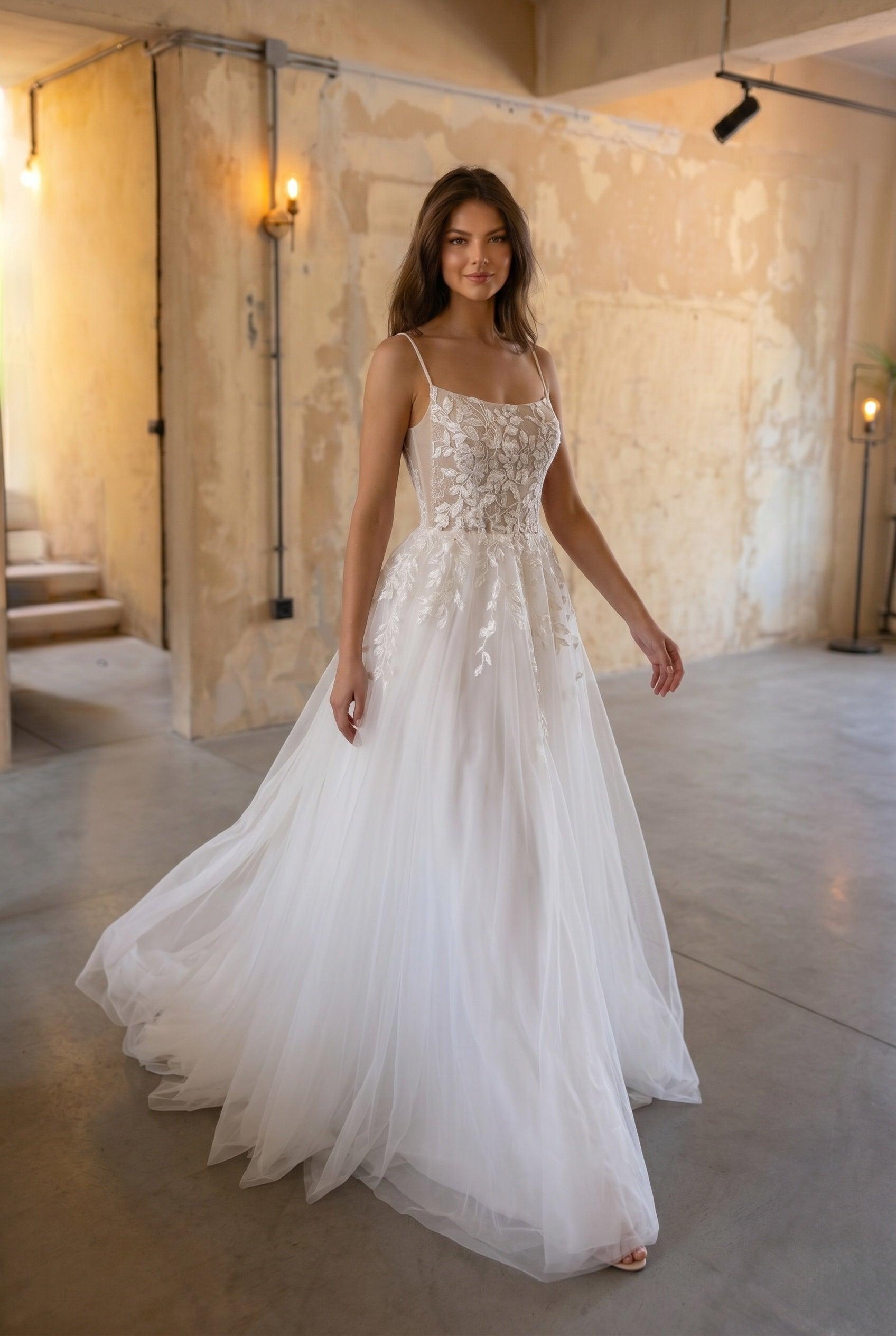 A-Line Sweep-Brush Train Lace Tulle Wedding Dress CW3103