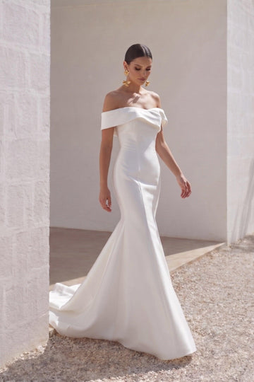 Trumpet-Mermaid Court Train Mikado Wedding Dress CW3125