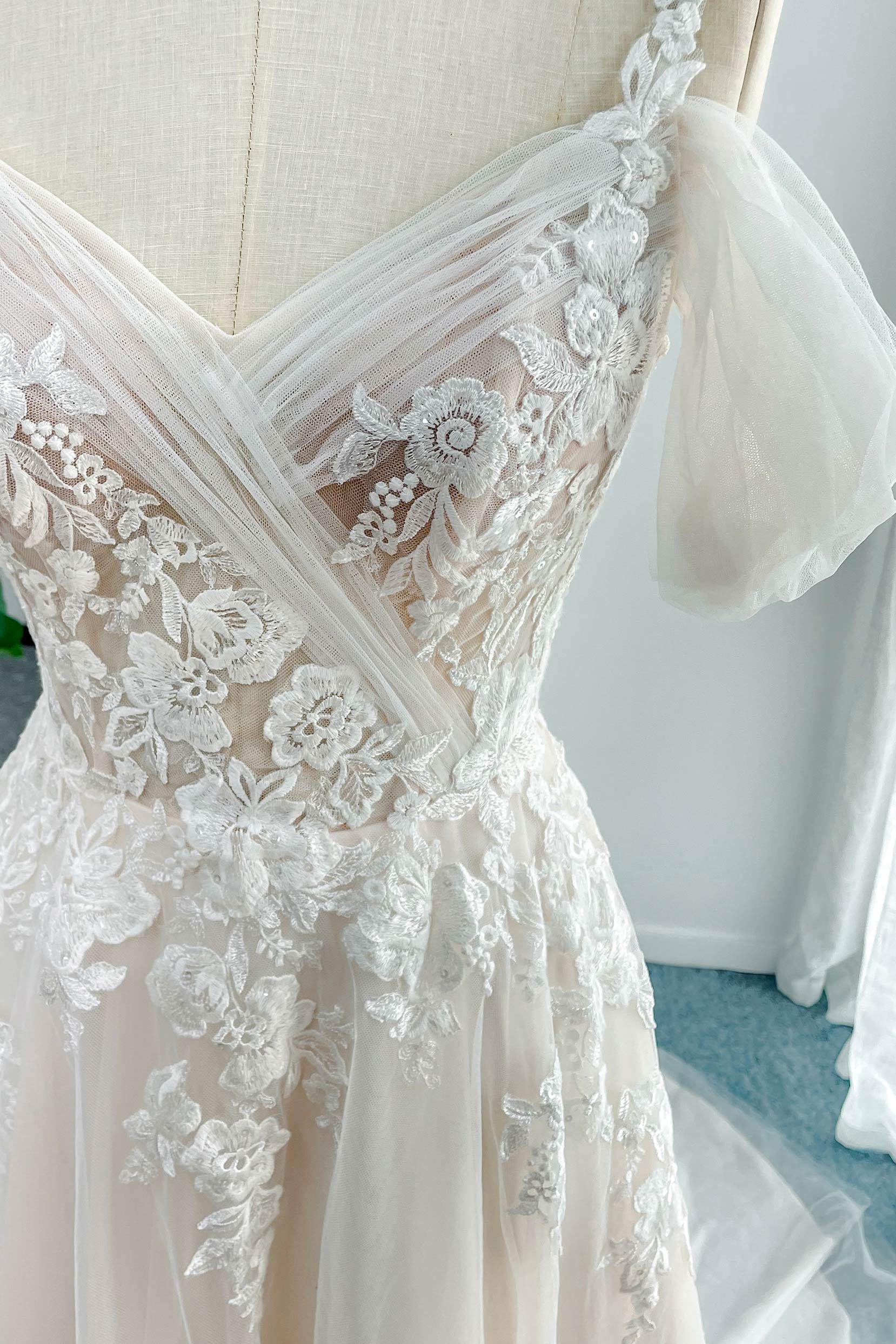 A-Line Chapel Train Lace Tulle Wedding Dress CW3127