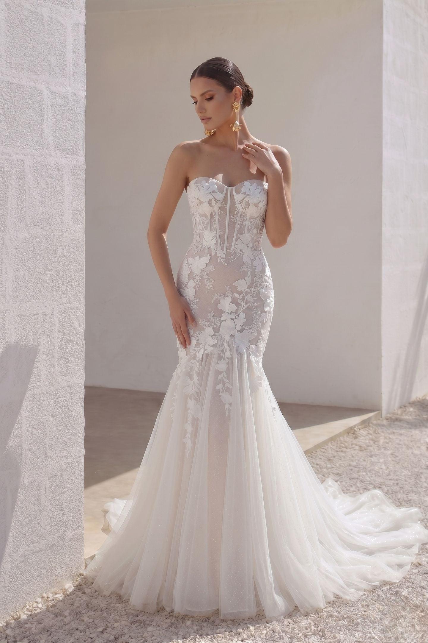 Trumpet-Mermaid Chapel Train Lace Tulle Wedding Dress CW3133