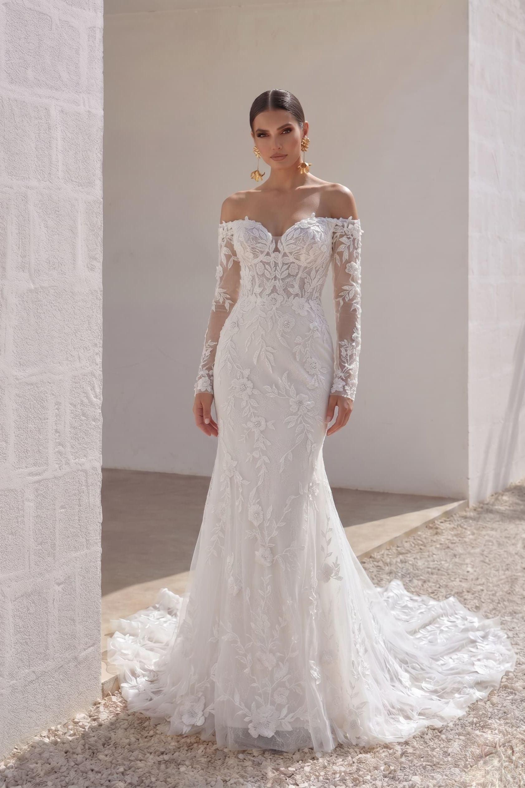 Trumpet-Mermaid Chapel Train Lace Tulle Wedding Dress CW3135