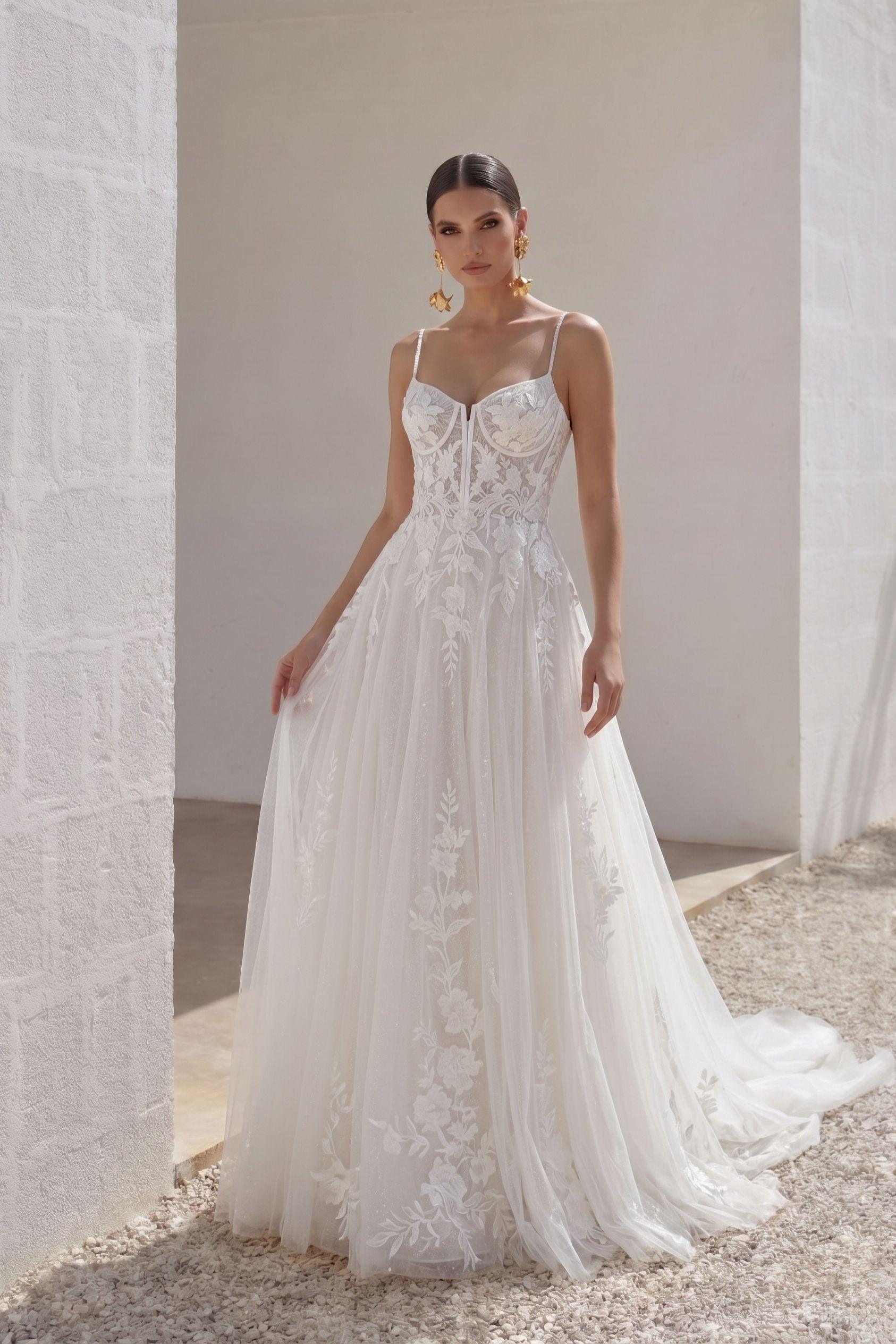 A-Line Court Train Lace Tulle Wedding Dress CW3140