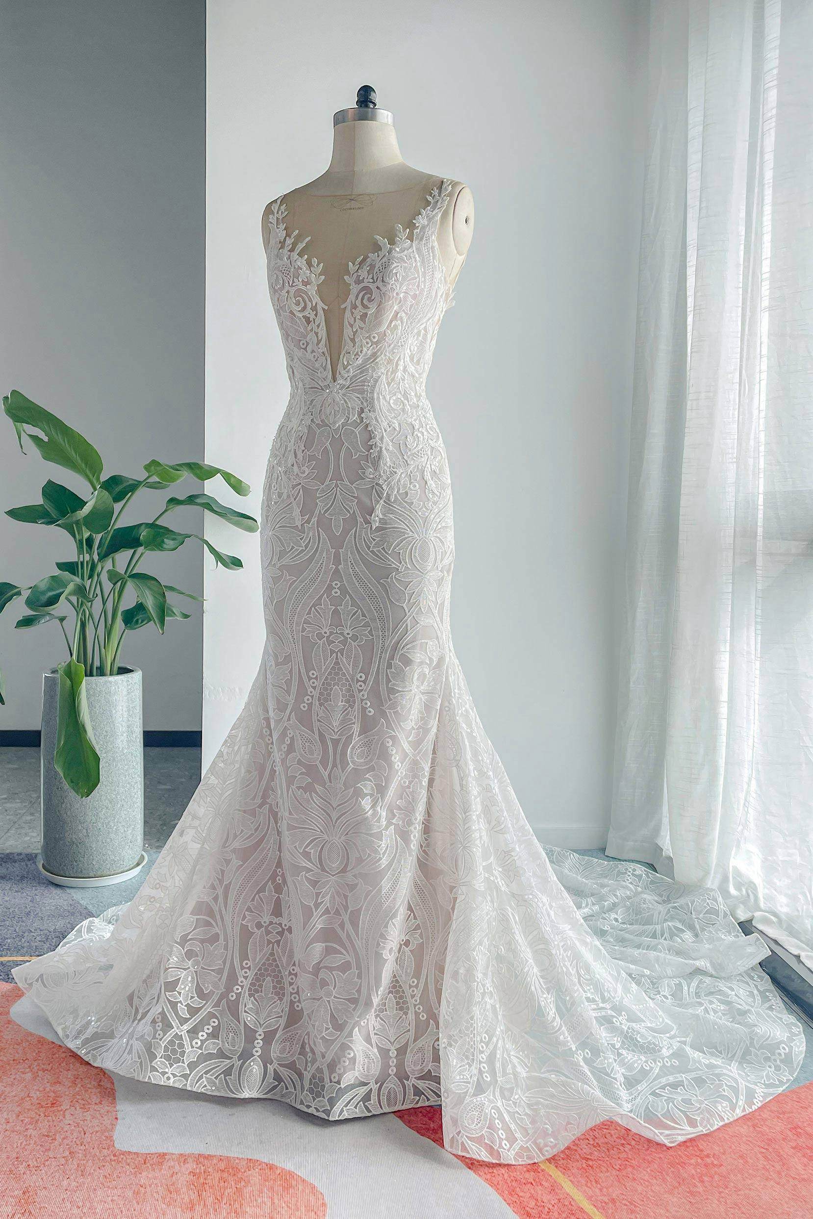Trumpet-Mermaid Chapel Train Lace Tulle Wedding Dress CW3145
