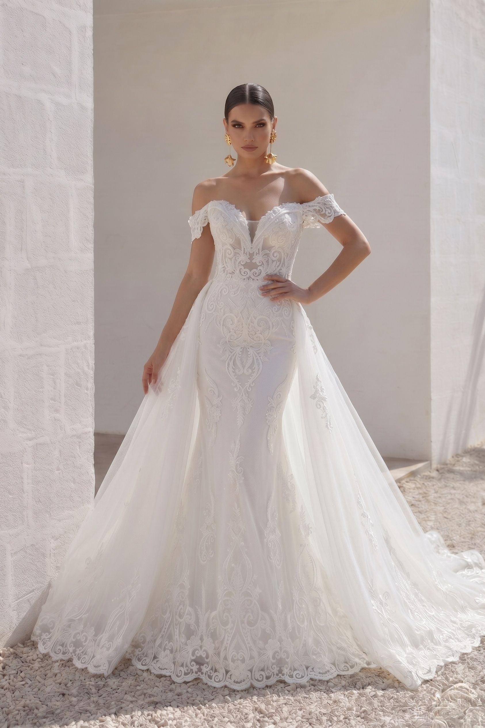 Trumpet-Mermaid Chapel Train Lace Tulle Wedding Dress CW3149